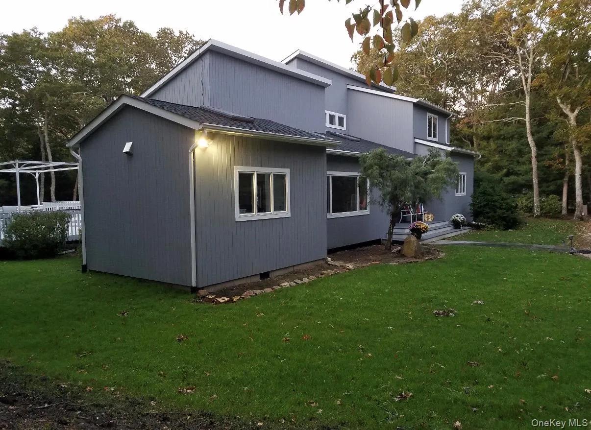 10 Skyes Neck Court, Southampton, NY, 4 Bedrooms Bedrooms, 10 Rooms Rooms,3 BathroomsBathrooms,Residential Lease,For Rent,Skyes Neck,0,957546 10 Skyes Neck Court, Southampton, NY, 4 Bedrooms Bedrooms, 10 Rooms Rooms,3 BathroomsBathrooms,Residential Lease,For Rent,Skyes Neck,0,957546