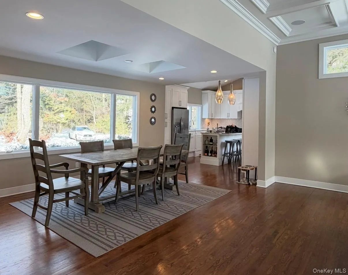 10 Skyes Neck Court, Southampton, NY, 4 Bedrooms Bedrooms, 10 Rooms Rooms,3 BathroomsBathrooms,Residential Lease,For Rent,Skyes Neck,0,957546 10 Skyes Neck Court, Southampton, NY, 4 Bedrooms Bedrooms, 10 Rooms Rooms,3 BathroomsBathrooms,Residential Lease,For Rent,Skyes Neck,0,957546