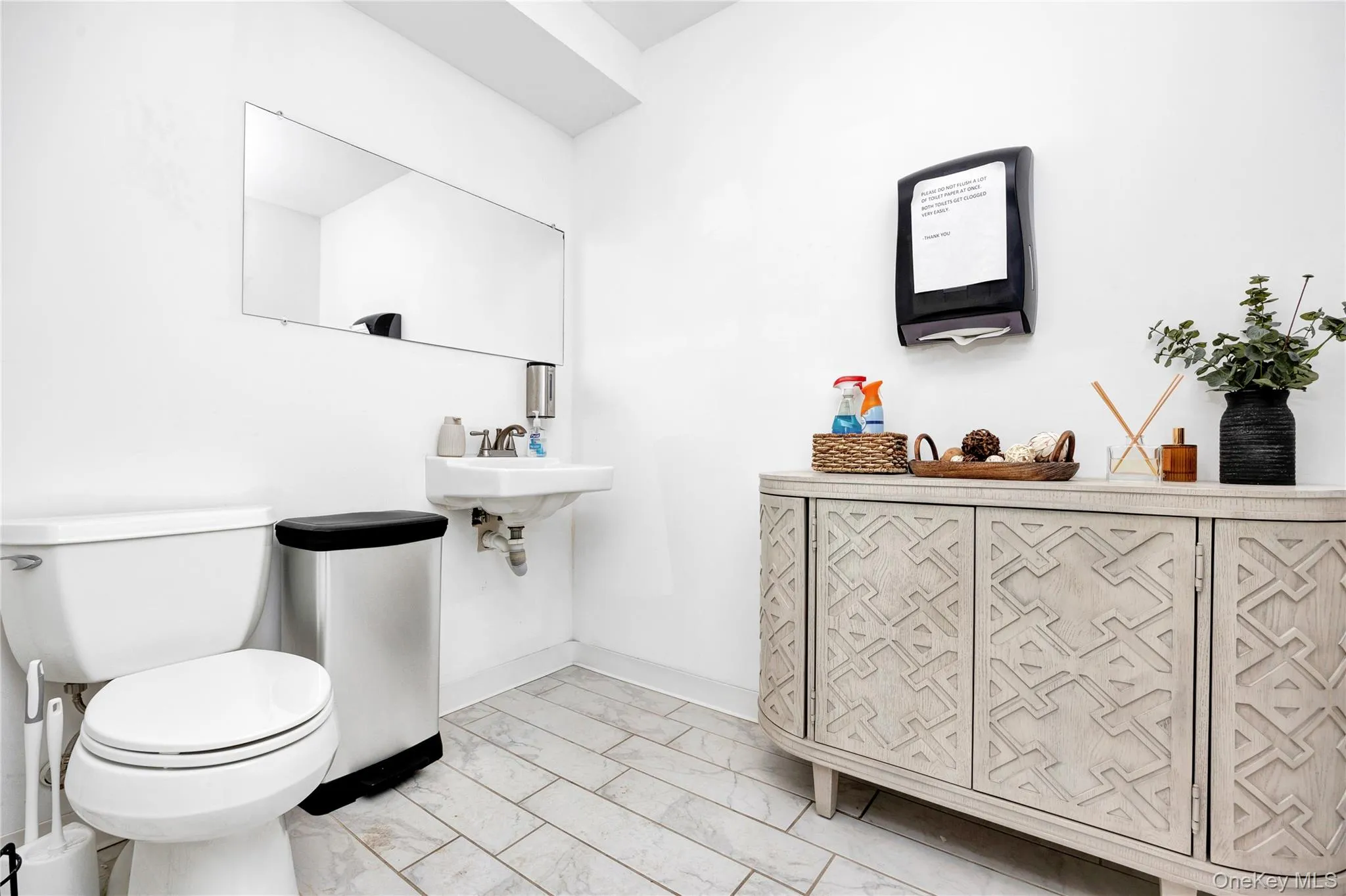 429 Main Street, Brookhaven, NY, ,Commercial Lease,For Rent,Main,0,957552 429 Main Street, Brookhaven, NY, ,Commercial Lease,For Rent,Main,0,957552