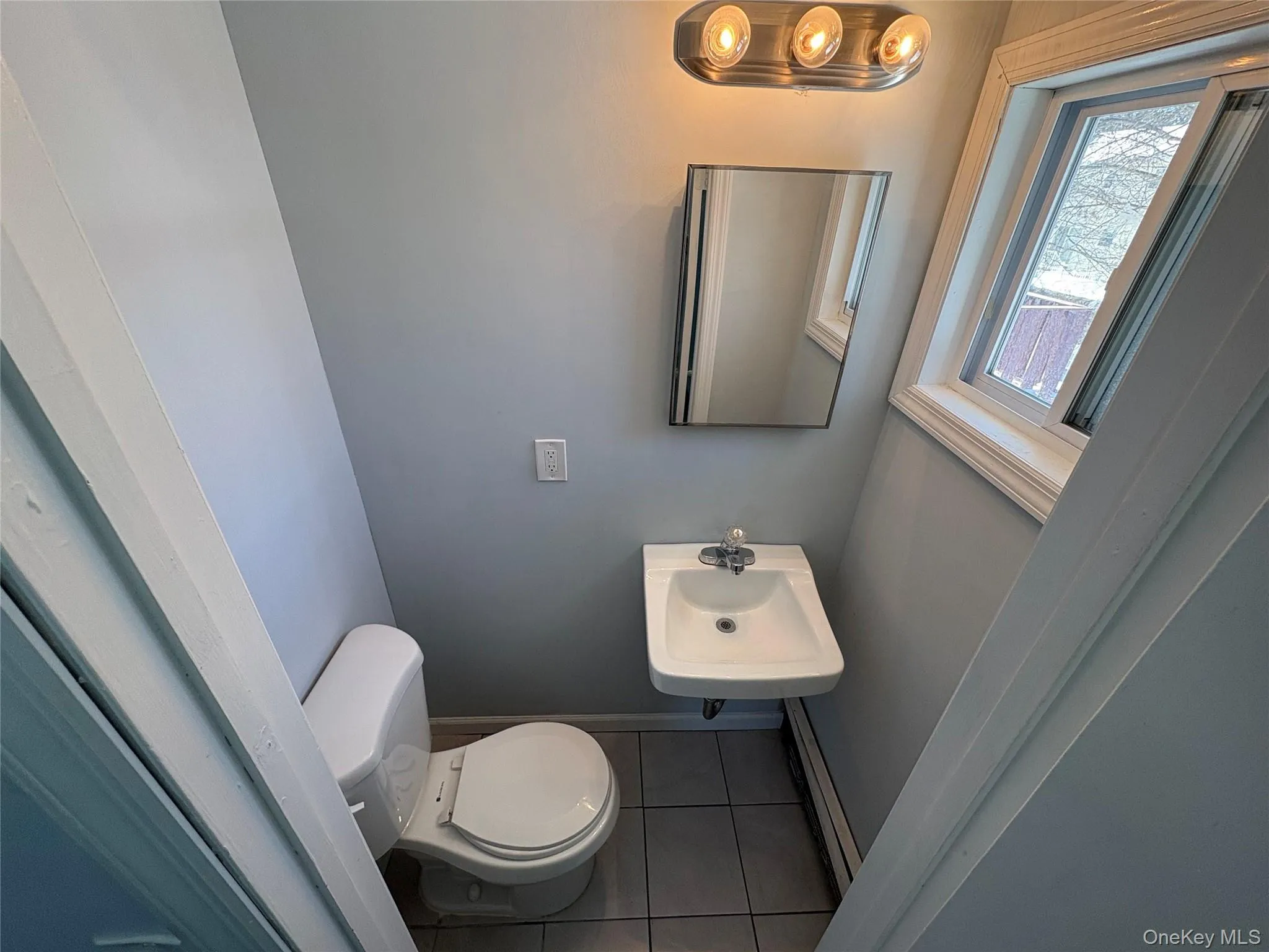 16 Linden Street, Brookhaven, NY, 3 Bedrooms Bedrooms, 7 Rooms Rooms,1 BathroomBathrooms,Residential Lease,For Rent,Linden,0,957553 16 Linden Street, Brookhaven, NY, 3 Bedrooms Bedrooms, 7 Rooms Rooms,1 BathroomBathrooms,Residential Lease,For Rent,Linden,0,957553