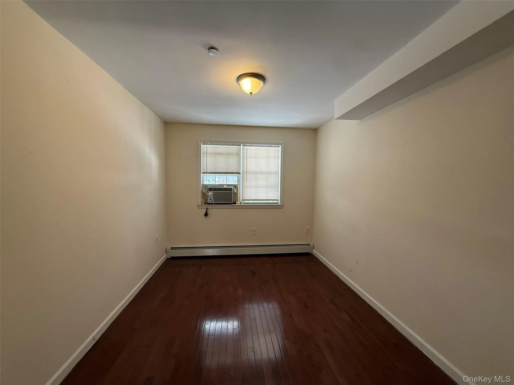 42-20 196th Street, New York, NY, 3 Bedrooms Bedrooms, 6 Rooms Rooms,2 BathroomsBathrooms,Residential Lease,For Rent,196th,0,957570 42-20 196th Street, New York, NY, 3 Bedrooms Bedrooms, 6 Rooms Rooms,2 BathroomsBathrooms,Residential Lease,For Rent,196th,0,957570