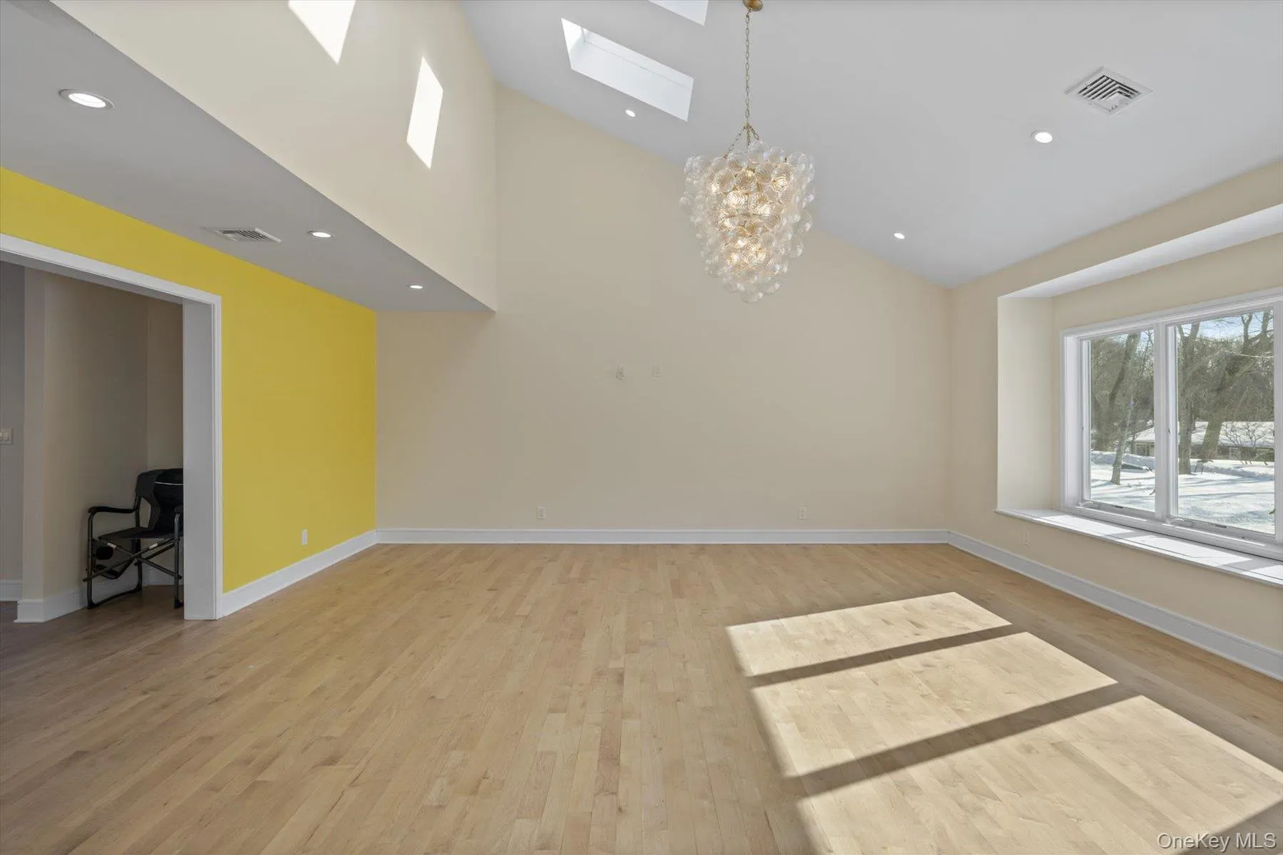 Large formal living room with waterviews Large formal living room with waterviews