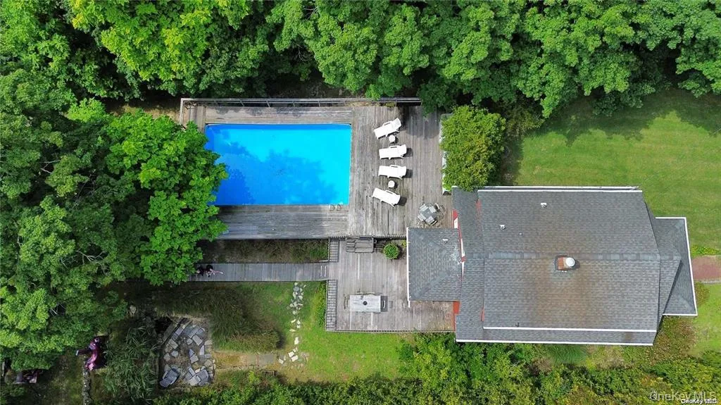 30 Vail Avenue, Southampton, NY, 3 Bedrooms Bedrooms, 6 Rooms Rooms,2 BathroomsBathrooms,Residential Lease,For Rent,Vail,0,957596 30 Vail Avenue, Southampton, NY, 3 Bedrooms Bedrooms, 6 Rooms Rooms,2 BathroomsBathrooms,Residential Lease,For Rent,Vail,0,957596