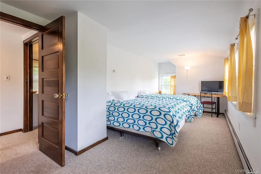 30 Vail Avenue, Southampton, NY, 3 Bedrooms Bedrooms, 6 Rooms Rooms,2 BathroomsBathrooms,Residential Lease,For Rent,Vail,0,957596 30 Vail Avenue, Southampton, NY, 3 Bedrooms Bedrooms, 6 Rooms Rooms,2 BathroomsBathrooms,Residential Lease,For Rent,Vail,0,957596