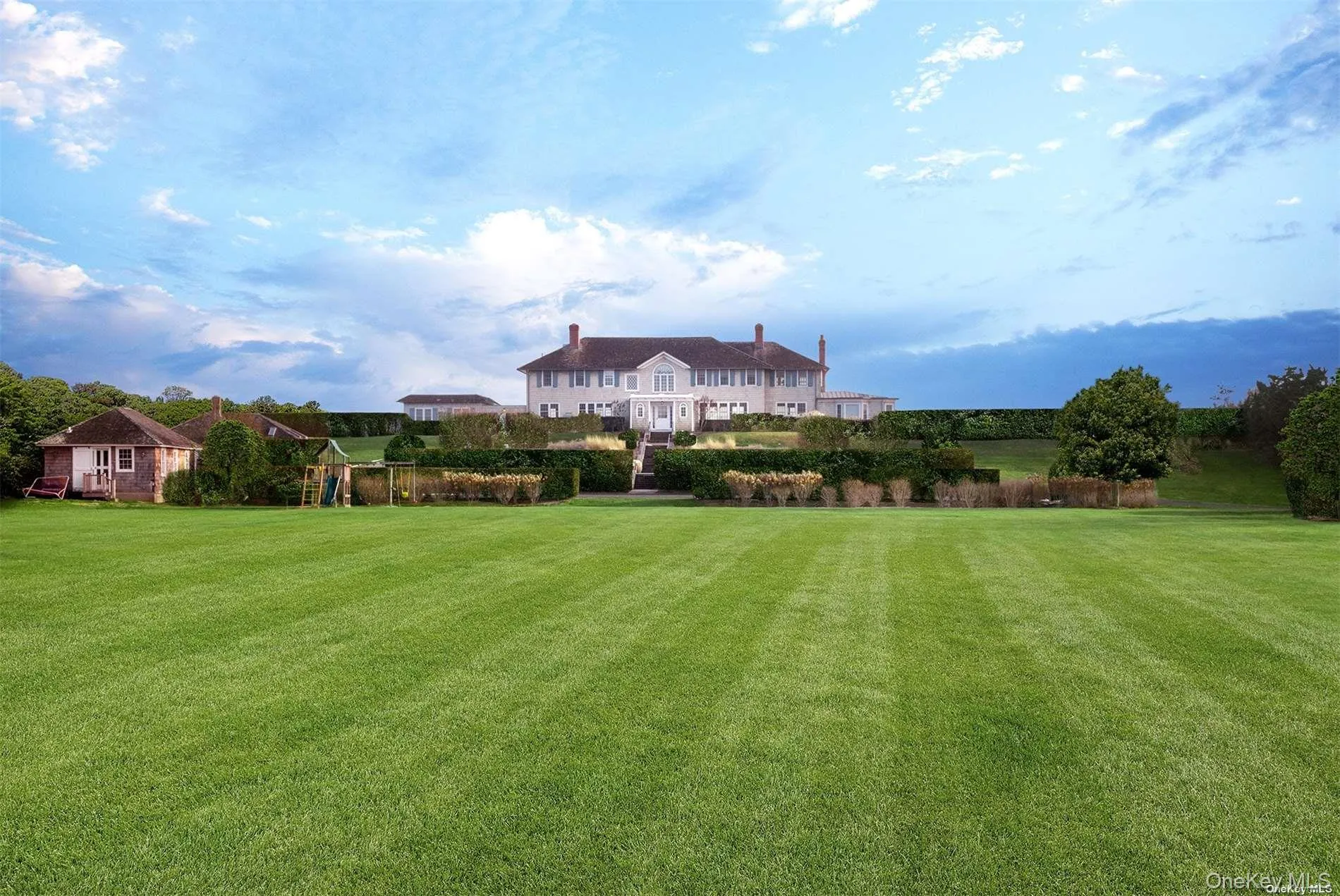 Nearly 6 Acres of privacy Nearly 6 Acres of privacy