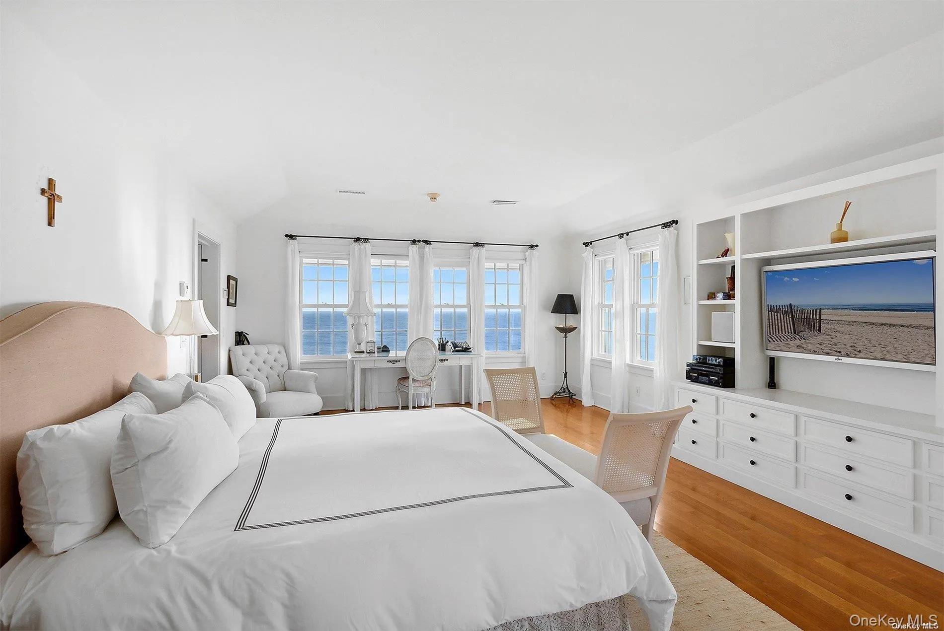 Primary Suite Primary Suite