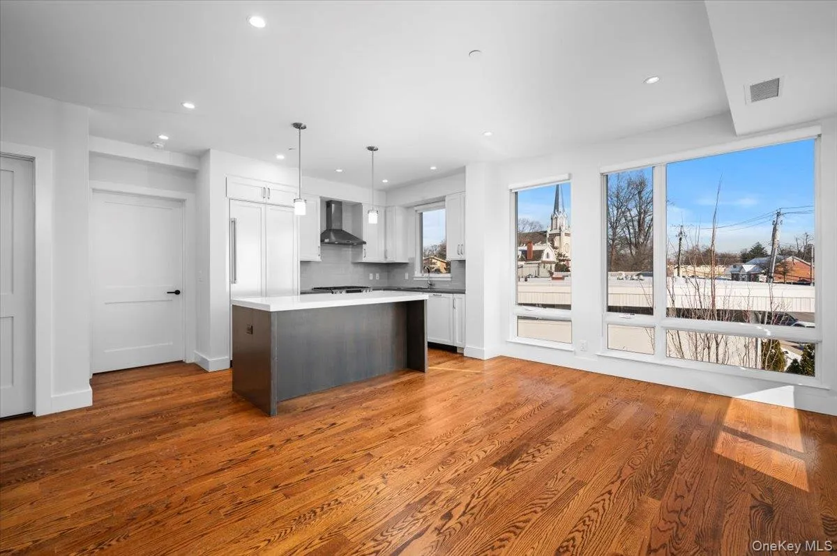 422 Boston Post Road, Rye Town, NY, 2 Bedrooms Bedrooms, 3 Rooms Rooms,1 BathroomBathrooms,Residential Lease,For Rent,Boston Post,0,957637 422 Boston Post Road, Rye Town, NY, 2 Bedrooms Bedrooms, 3 Rooms Rooms,1 BathroomBathrooms,Residential Lease,For Rent,Boston Post,0,957637