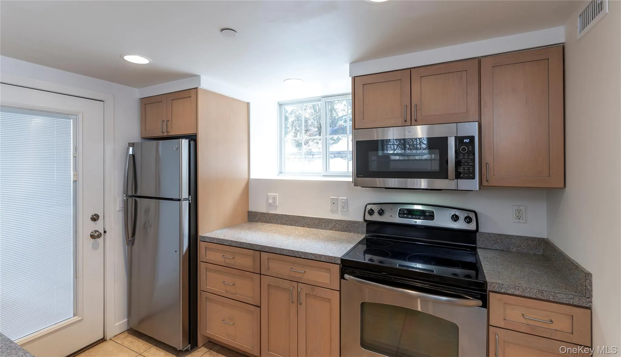 40 Prospect Street, Orangetown, NY, 1 Bedroom Bedrooms, 3 Rooms Rooms,1 BathroomBathrooms,Residential Lease,For Rent,Prospect,0,957643 40 Prospect Street, Orangetown, NY, 1 Bedroom Bedrooms, 3 Rooms Rooms,1 BathroomBathrooms,Residential Lease,For Rent,Prospect,0,957643