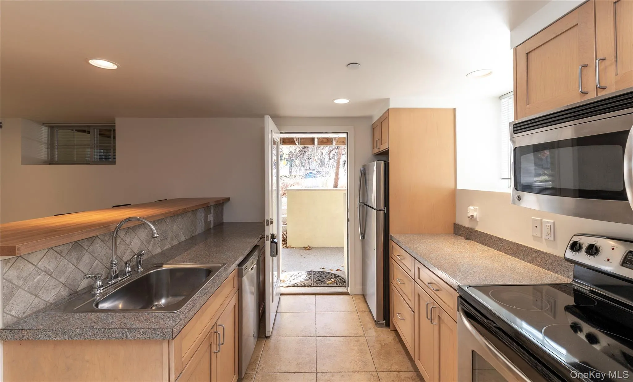 40 Prospect Street, Orangetown, NY, 1 Bedroom Bedrooms, 3 Rooms Rooms,1 BathroomBathrooms,Residential Lease,For Rent,Prospect,0,957643 40 Prospect Street, Orangetown, NY, 1 Bedroom Bedrooms, 3 Rooms Rooms,1 BathroomBathrooms,Residential Lease,For Rent,Prospect,0,957643