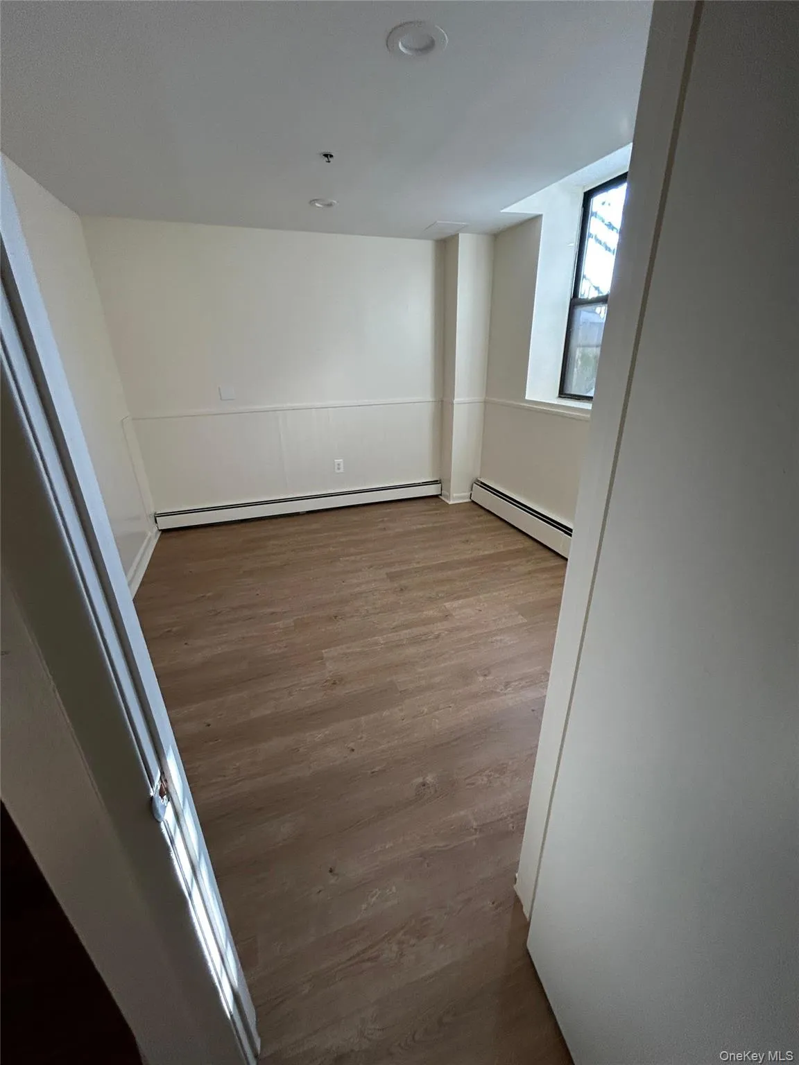 27 Ludlow Street, Yonkers, NY, 5 Bedrooms Bedrooms, 10 Rooms Rooms,2 BathroomsBathrooms,Residential Lease,For Rent,Ludlow,0,957721 27 Ludlow Street, Yonkers, NY, 5 Bedrooms Bedrooms, 10 Rooms Rooms,2 BathroomsBathrooms,Residential Lease,For Rent,Ludlow,0,957721