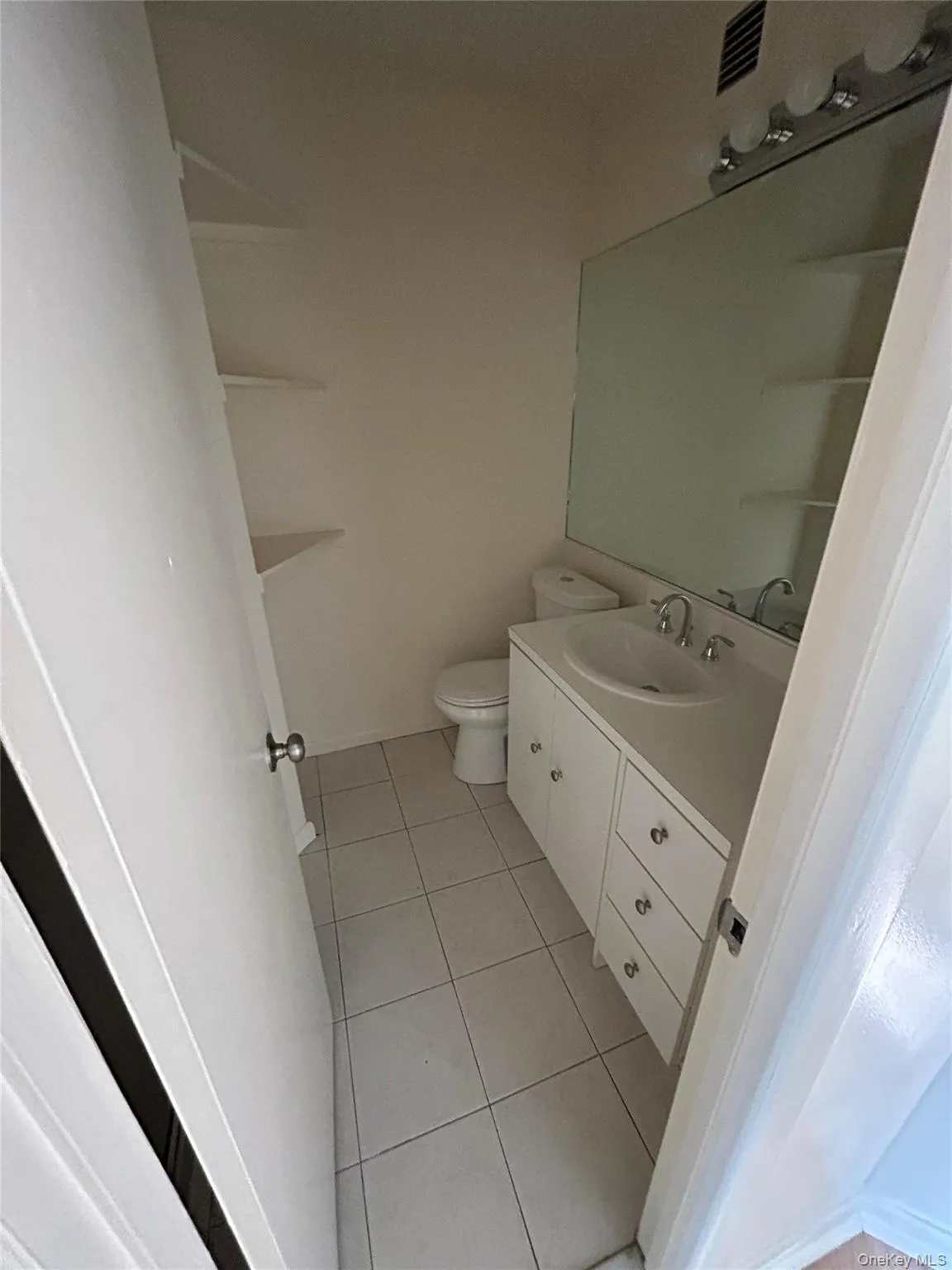 27 Ludlow Street, Yonkers, NY, 5 Bedrooms Bedrooms, 10 Rooms Rooms,2 BathroomsBathrooms,Residential Lease,For Rent,Ludlow,0,957721 27 Ludlow Street, Yonkers, NY, 5 Bedrooms Bedrooms, 10 Rooms Rooms,2 BathroomsBathrooms,Residential Lease,For Rent,Ludlow,0,957721