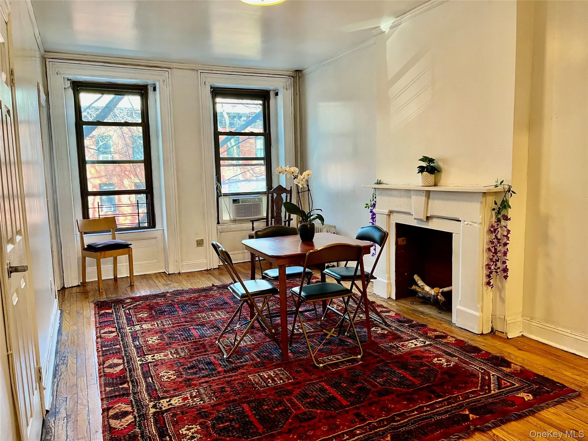 LR with original (display) fireplace. LR with original (display) fireplace.