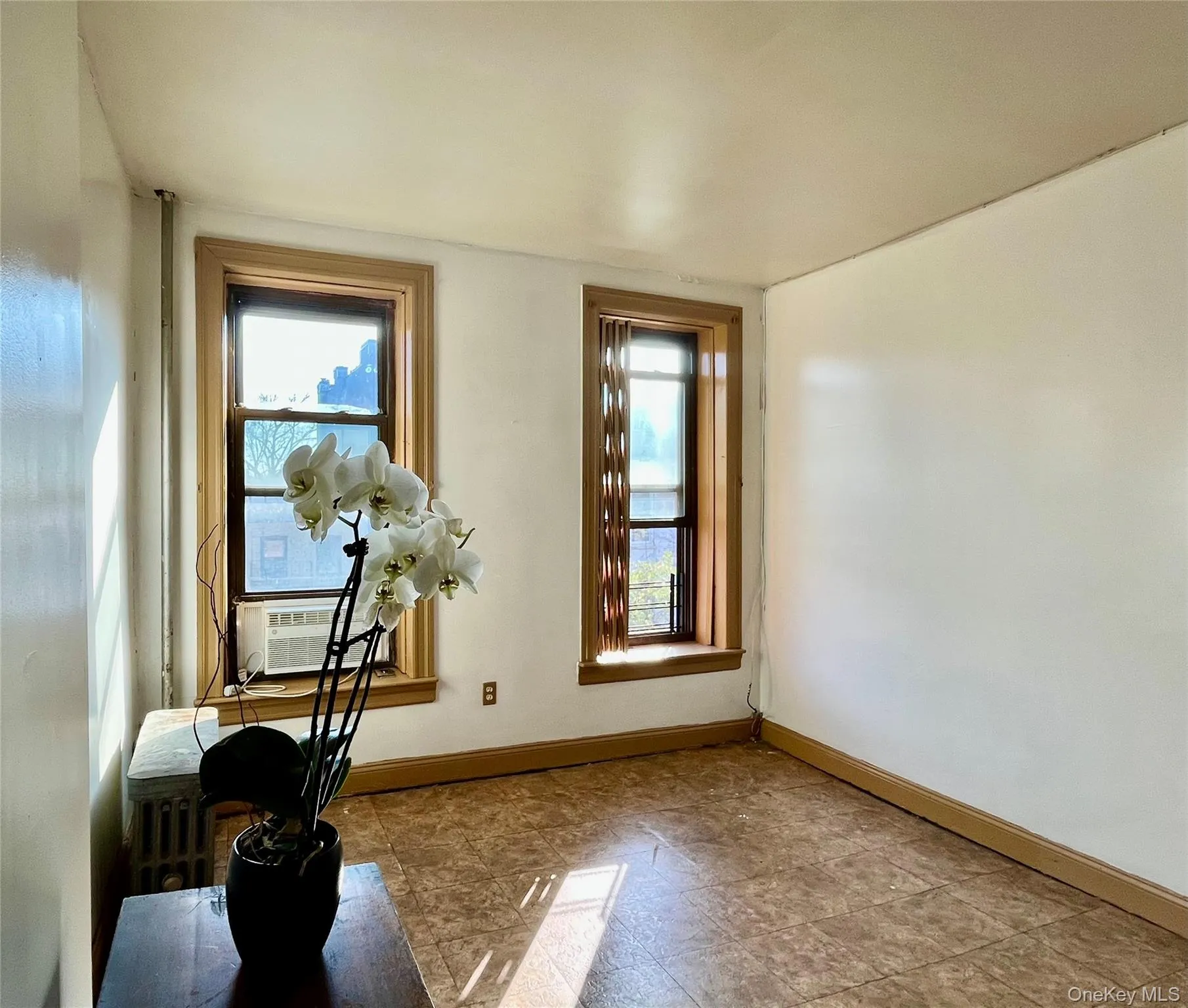 Large eat in kitchen with large pantry. Large eat in kitchen with large pantry.