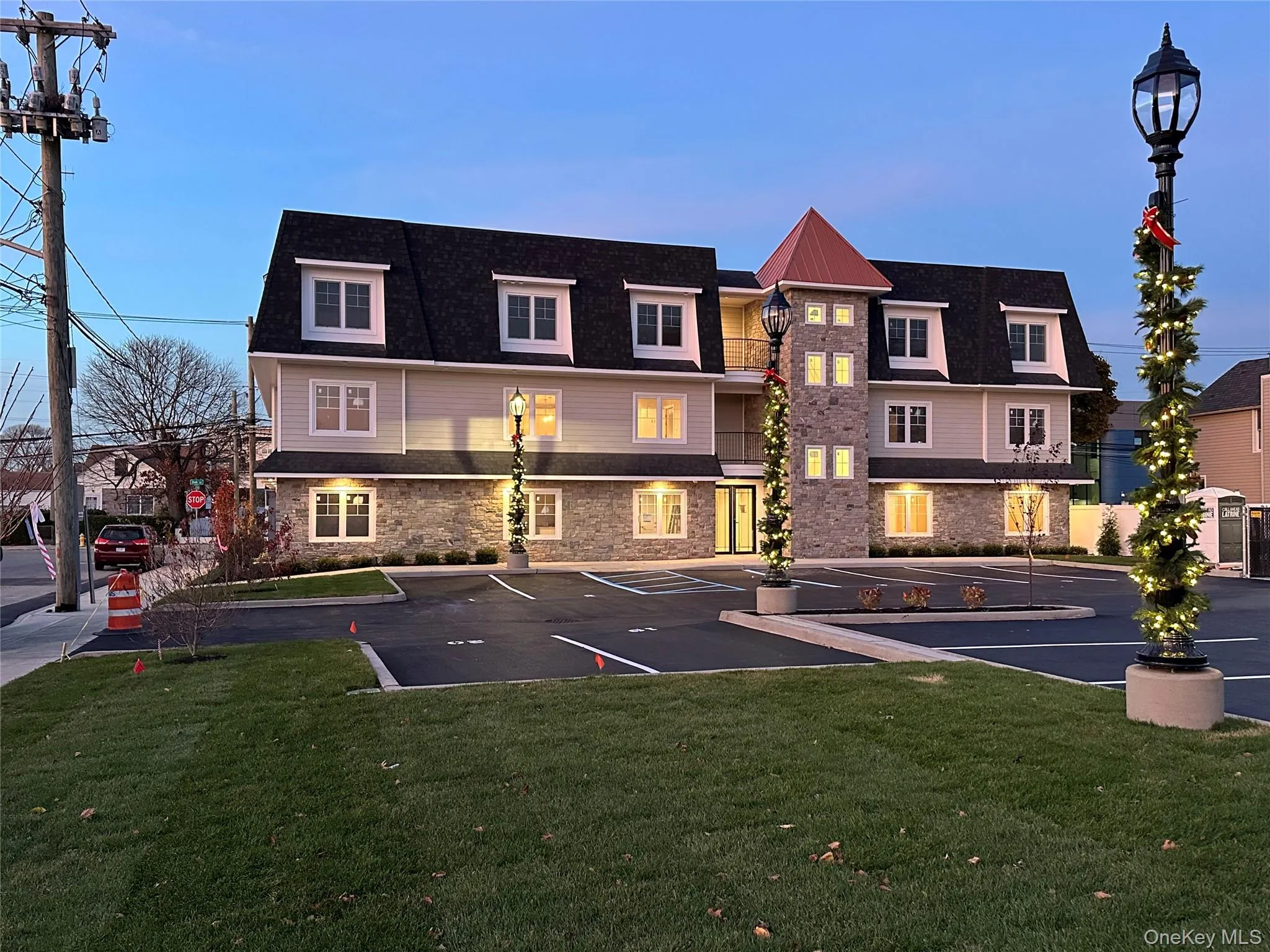 400 Oak Street, Babylon, NY, 2 Bedrooms Bedrooms, 4 Rooms Rooms,1 BathroomBathrooms,Residential Lease,For Rent,Oak,0,957733 400 Oak Street, Babylon, NY, 2 Bedrooms Bedrooms, 4 Rooms Rooms,1 BathroomBathrooms,Residential Lease,For Rent,Oak,0,957733