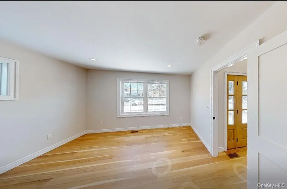 26 Essex Road, Oyster Bay, NY, 5 Bedrooms Bedrooms, 9 Rooms Rooms,3 BathroomsBathrooms,Residential,For Rent,Essex,0,957735 26 Essex Road, Oyster Bay, NY, 5 Bedrooms Bedrooms, 9 Rooms Rooms,3 BathroomsBathrooms,Residential,For Rent,Essex,0,957735