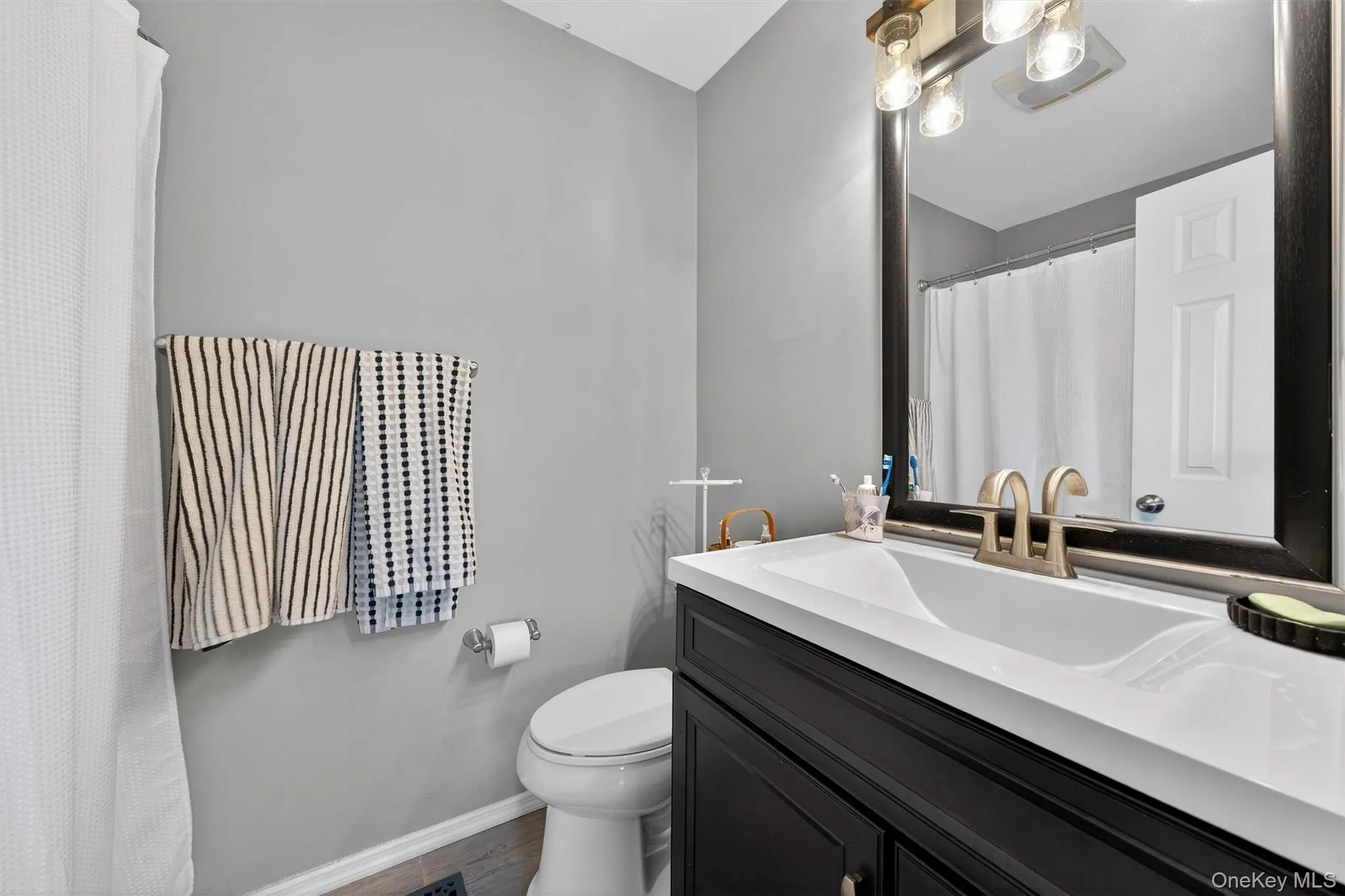 12 Brook Drive, Blooming Grove, NY, 2 Bedrooms Bedrooms, 6 Rooms Rooms,2 BathroomsBathrooms,Residential Lease,For Rent,Brook,0,957746 12 Brook Drive, Blooming Grove, NY, 2 Bedrooms Bedrooms, 6 Rooms Rooms,2 BathroomsBathrooms,Residential Lease,For Rent,Brook,0,957746