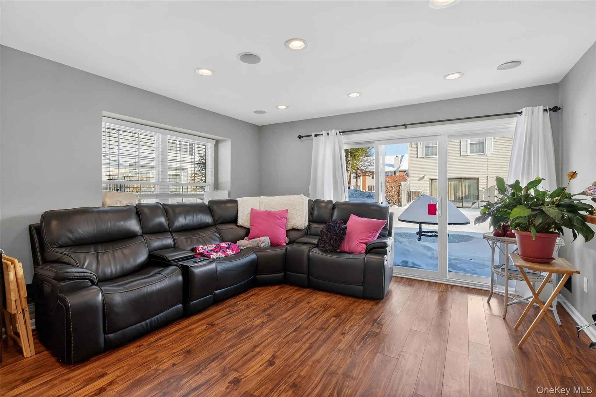 12 Brook Drive, Blooming Grove, NY, 2 Bedrooms Bedrooms, 6 Rooms Rooms,2 BathroomsBathrooms,Residential Lease,For Rent,Brook,0,957746 12 Brook Drive, Blooming Grove, NY, 2 Bedrooms Bedrooms, 6 Rooms Rooms,2 BathroomsBathrooms,Residential Lease,For Rent,Brook,0,957746