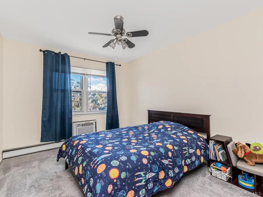 Second Bedroom with Lots of Natural Light Second Bedroom with Lots of Natural Light
