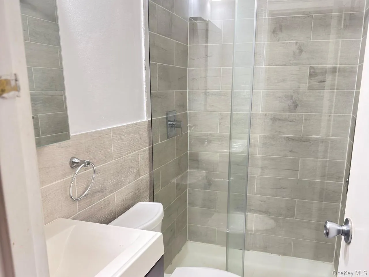 14726 Roosevelt Avenue, New York, NY, 2 Bedrooms Bedrooms, 6 Rooms Rooms,2 BathroomsBathrooms,Residential Lease,For Rent,Roosevelt,0,957794 14726 Roosevelt Avenue, New York, NY, 2 Bedrooms Bedrooms, 6 Rooms Rooms,2 BathroomsBathrooms,Residential Lease,For Rent,Roosevelt,0,957794