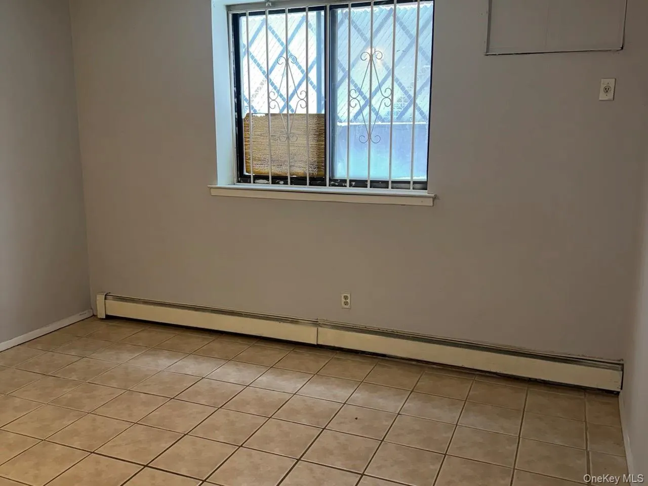 14726 Roosevelt Avenue, New York, NY, 2 Bedrooms Bedrooms, 6 Rooms Rooms,2 BathroomsBathrooms,Residential Lease,For Rent,Roosevelt,0,957794 14726 Roosevelt Avenue, New York, NY, 2 Bedrooms Bedrooms, 6 Rooms Rooms,2 BathroomsBathrooms,Residential Lease,For Rent,Roosevelt,0,957794