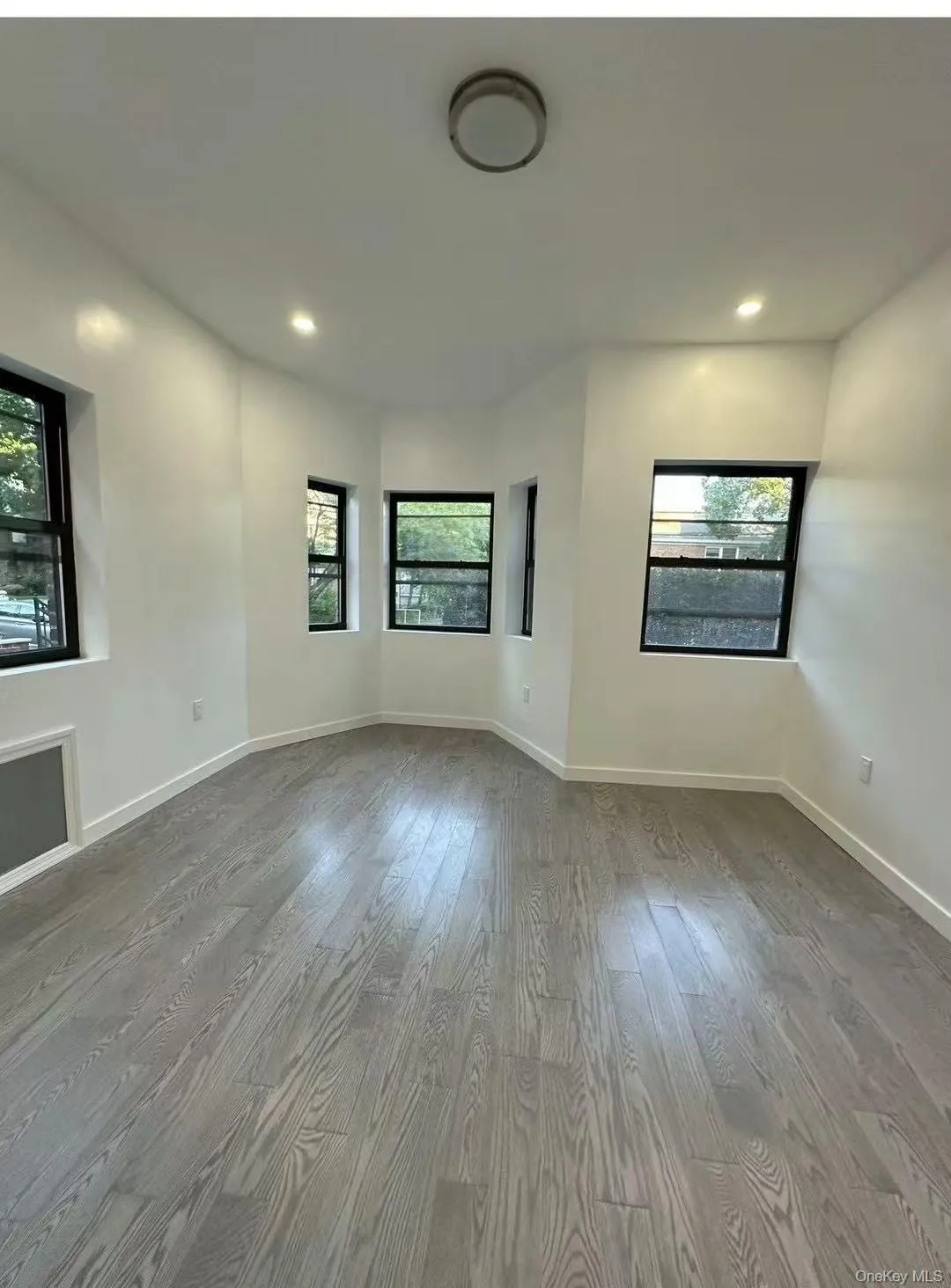 3544 172nd Street, New York, NY, 3 Bedrooms Bedrooms, 5 Rooms Rooms,2 BathroomsBathrooms,Residential Lease,For Rent,172nd,0,957829 3544 172nd Street, New York, NY, 3 Bedrooms Bedrooms, 5 Rooms Rooms,2 BathroomsBathrooms,Residential Lease,For Rent,172nd,0,957829