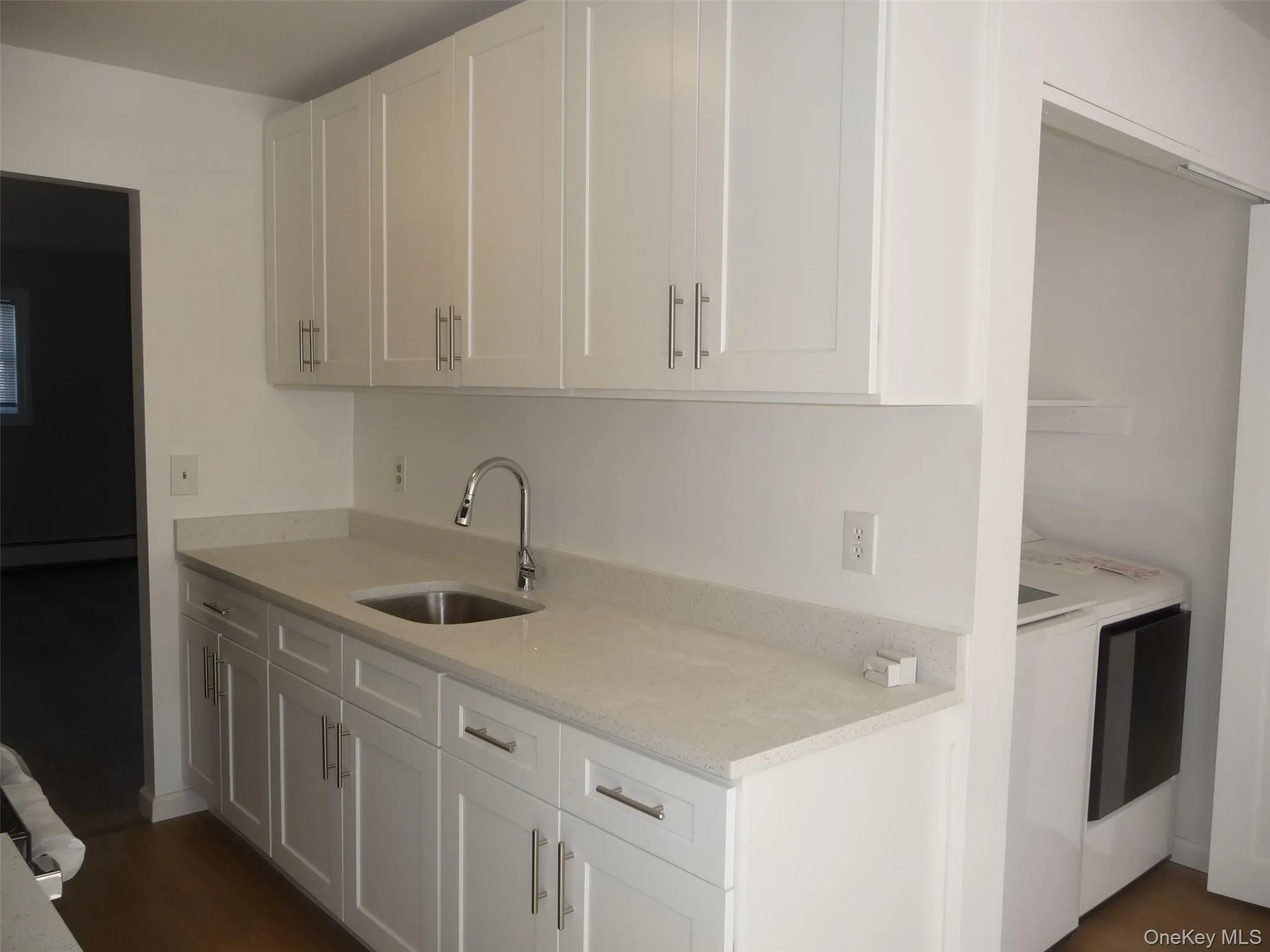 91 Sarah Lane, Middletown, NY, 3 Bedrooms Bedrooms, 7 Rooms Rooms,1 BathroomBathrooms,Residential Lease,For Rent,Sarah,0,957839 91 Sarah Lane, Middletown, NY, 3 Bedrooms Bedrooms, 7 Rooms Rooms,1 BathroomBathrooms,Residential Lease,For Rent,Sarah,0,957839