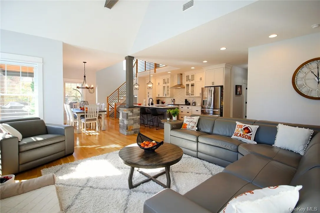 41 Fern Wood Way, Montgomery, NY, 3 Bedrooms Bedrooms, 8 Rooms Rooms,3 BathroomsBathrooms,Residential,For Rent,Fern Wood,0,957885 41 Fern Wood Way, Montgomery, NY, 3 Bedrooms Bedrooms, 8 Rooms Rooms,3 BathroomsBathrooms,Residential,For Rent,Fern Wood,0,957885