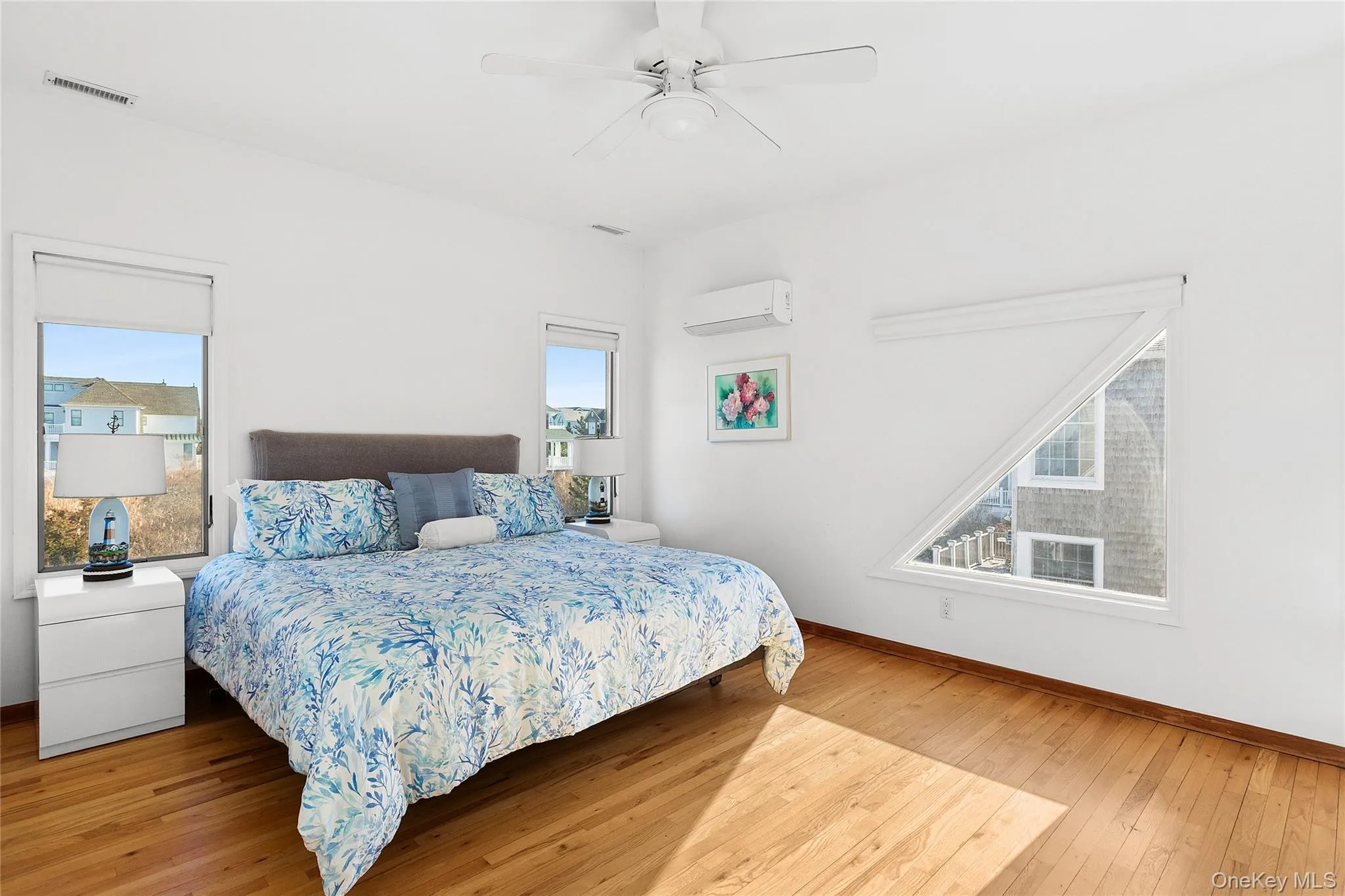 8 Dune Lane, Southampton, NY, 4 Bedrooms Bedrooms, 7 Rooms Rooms,2 BathroomsBathrooms,Residential,For Rent,Dune,0,957886 8 Dune Lane, Southampton, NY, 4 Bedrooms Bedrooms, 7 Rooms Rooms,2 BathroomsBathrooms,Residential,For Rent,Dune,0,957886