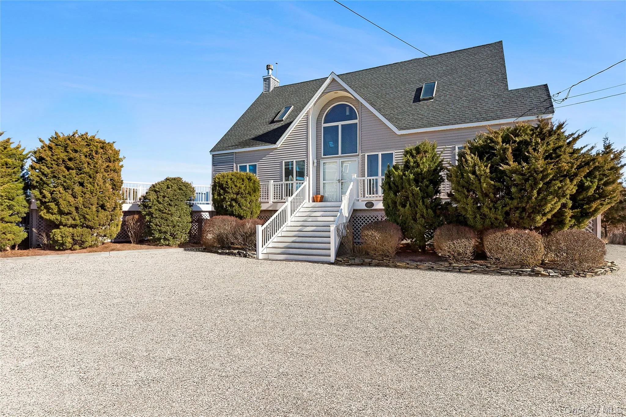 8 Dune Lane, Southampton, NY, 4 Bedrooms Bedrooms, 7 Rooms Rooms,2 BathroomsBathrooms,Residential,For Rent,Dune,0,957886 8 Dune Lane, Southampton, NY, 4 Bedrooms Bedrooms, 7 Rooms Rooms,2 BathroomsBathrooms,Residential,For Rent,Dune,0,957886