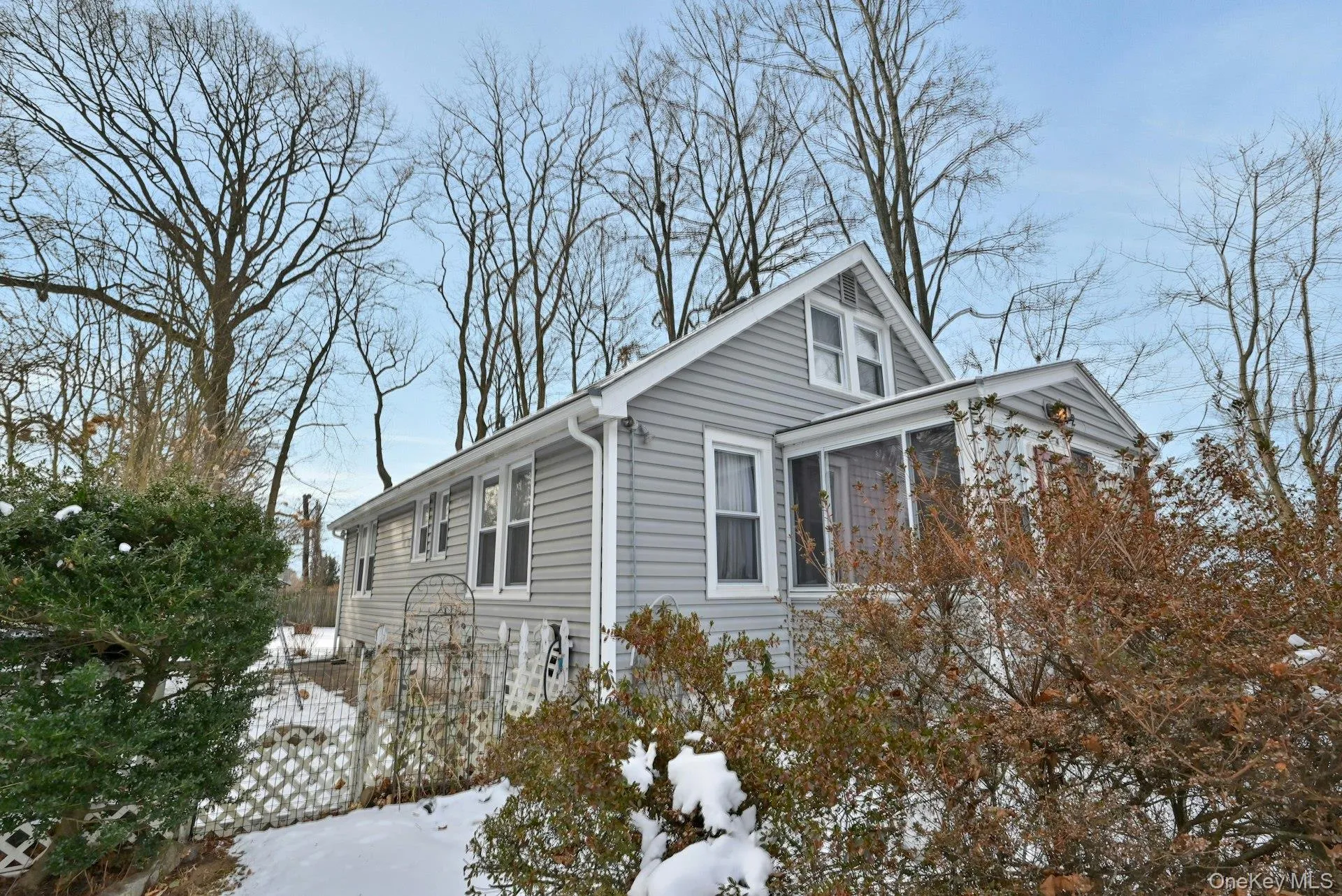 42 Williams Avenue, Ramapo, NY, 4 Bedrooms Bedrooms, 8 Rooms Rooms,1 BathroomBathrooms,Residential Lease,For Rent,Williams,0,957905 42 Williams Avenue, Ramapo, NY, 4 Bedrooms Bedrooms, 8 Rooms Rooms,1 BathroomBathrooms,Residential Lease,For Rent,Williams,0,957905