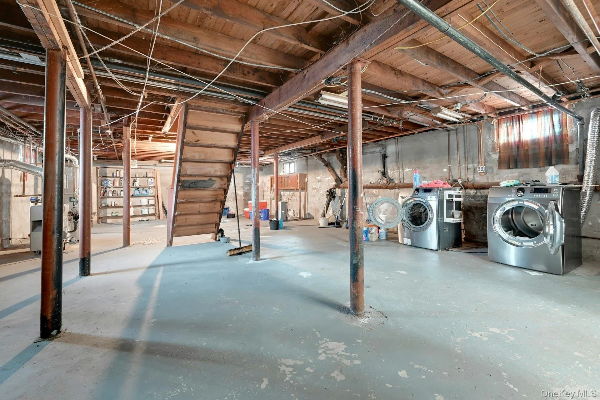 42 Williams Avenue, Ramapo, NY, 4 Bedrooms Bedrooms, 8 Rooms Rooms,1 BathroomBathrooms,Residential Lease,For Rent,Williams,0,957905 42 Williams Avenue, Ramapo, NY, 4 Bedrooms Bedrooms, 8 Rooms Rooms,1 BathroomBathrooms,Residential Lease,For Rent,Williams,0,957905