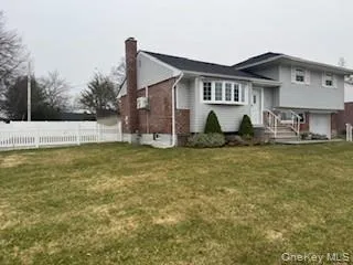 25 Alma Lane, Oyster Bay, NY, 3 Bedrooms Bedrooms, 6 Rooms Rooms,2 BathroomsBathrooms,Residential Lease,For Rent,Alma,0,957925 25 Alma Lane, Oyster Bay, NY, 3 Bedrooms Bedrooms, 6 Rooms Rooms,2 BathroomsBathrooms,Residential Lease,For Rent,Alma,0,957925