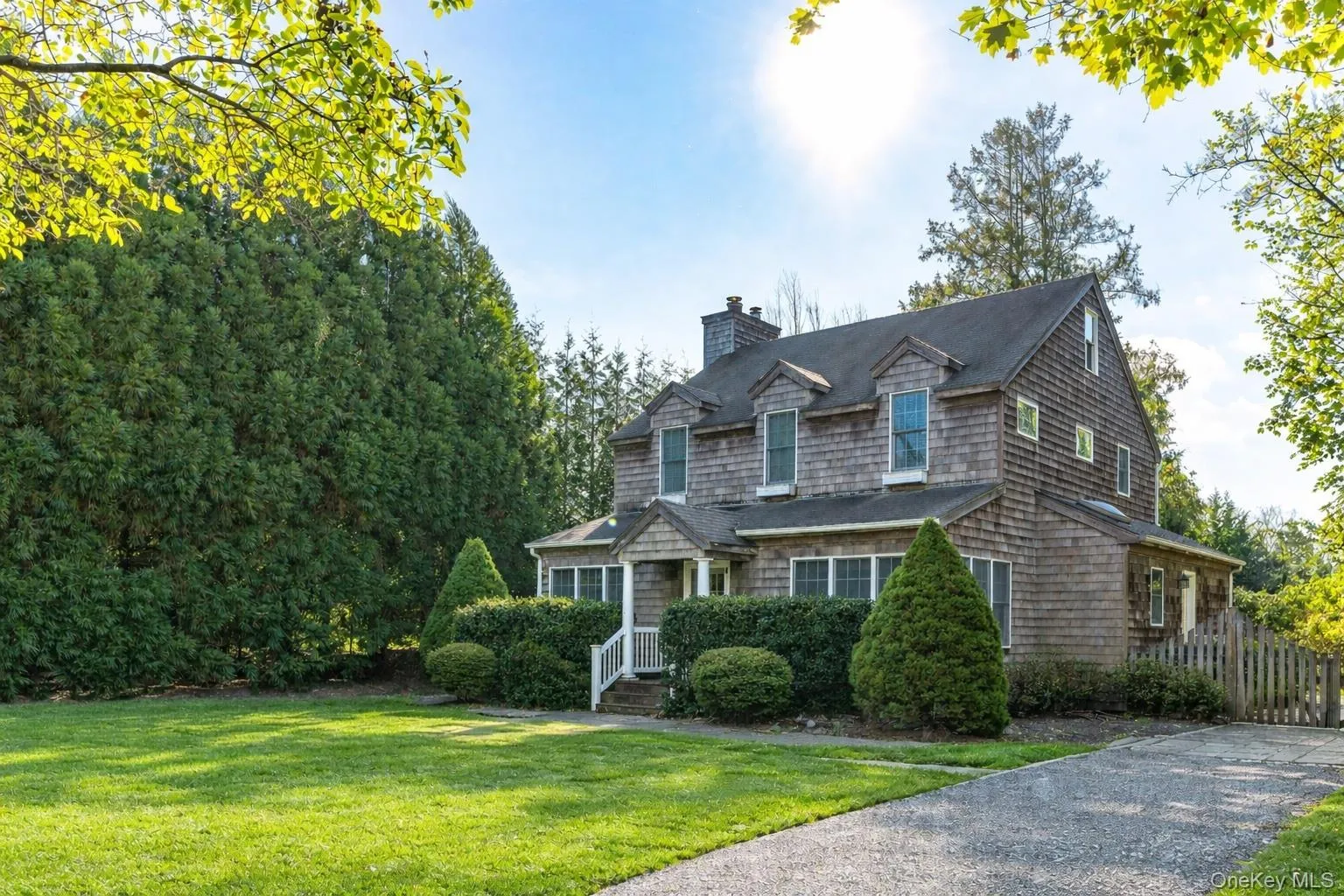 45 Quogue Street, Southampton, NY, 3 Bedrooms Bedrooms, 7 Rooms Rooms,2 BathroomsBathrooms,Residential Lease,For Rent,Quogue,0,957936 45 Quogue Street, Southampton, NY, 3 Bedrooms Bedrooms, 7 Rooms Rooms,2 BathroomsBathrooms,Residential Lease,For Rent,Quogue,0,957936