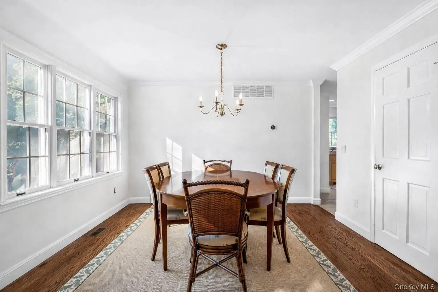 45 Quogue Street, Southampton, NY, 3 Bedrooms Bedrooms, 7 Rooms Rooms,2 BathroomsBathrooms,Residential Lease,For Rent,Quogue,0,957936 45 Quogue Street, Southampton, NY, 3 Bedrooms Bedrooms, 7 Rooms Rooms,2 BathroomsBathrooms,Residential Lease,For Rent,Quogue,0,957936