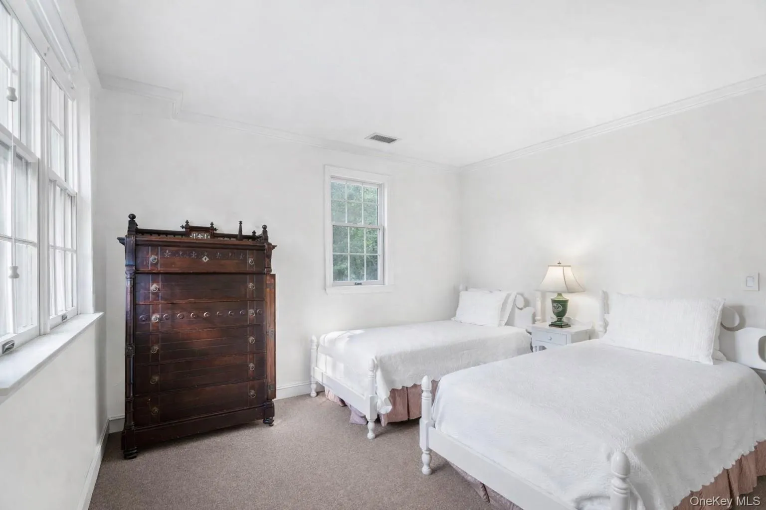 45 Quogue Street, Southampton, NY, 3 Bedrooms Bedrooms, 7 Rooms Rooms,2 BathroomsBathrooms,Residential Lease,For Rent,Quogue,0,957936 45 Quogue Street, Southampton, NY, 3 Bedrooms Bedrooms, 7 Rooms Rooms,2 BathroomsBathrooms,Residential Lease,For Rent,Quogue,0,957936
