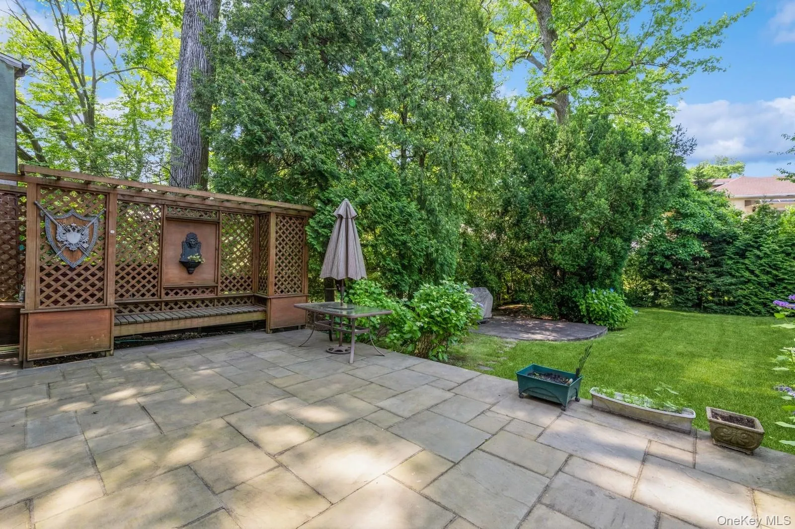 19615 Como Avenue, New York, NY, 4 Bedrooms Bedrooms, 9 Rooms Rooms,2 BathroomsBathrooms,Residential Lease,For Rent,Como,0,957963 19615 Como Avenue, New York, NY, 4 Bedrooms Bedrooms, 9 Rooms Rooms,2 BathroomsBathrooms,Residential Lease,For Rent,Como,0,957963