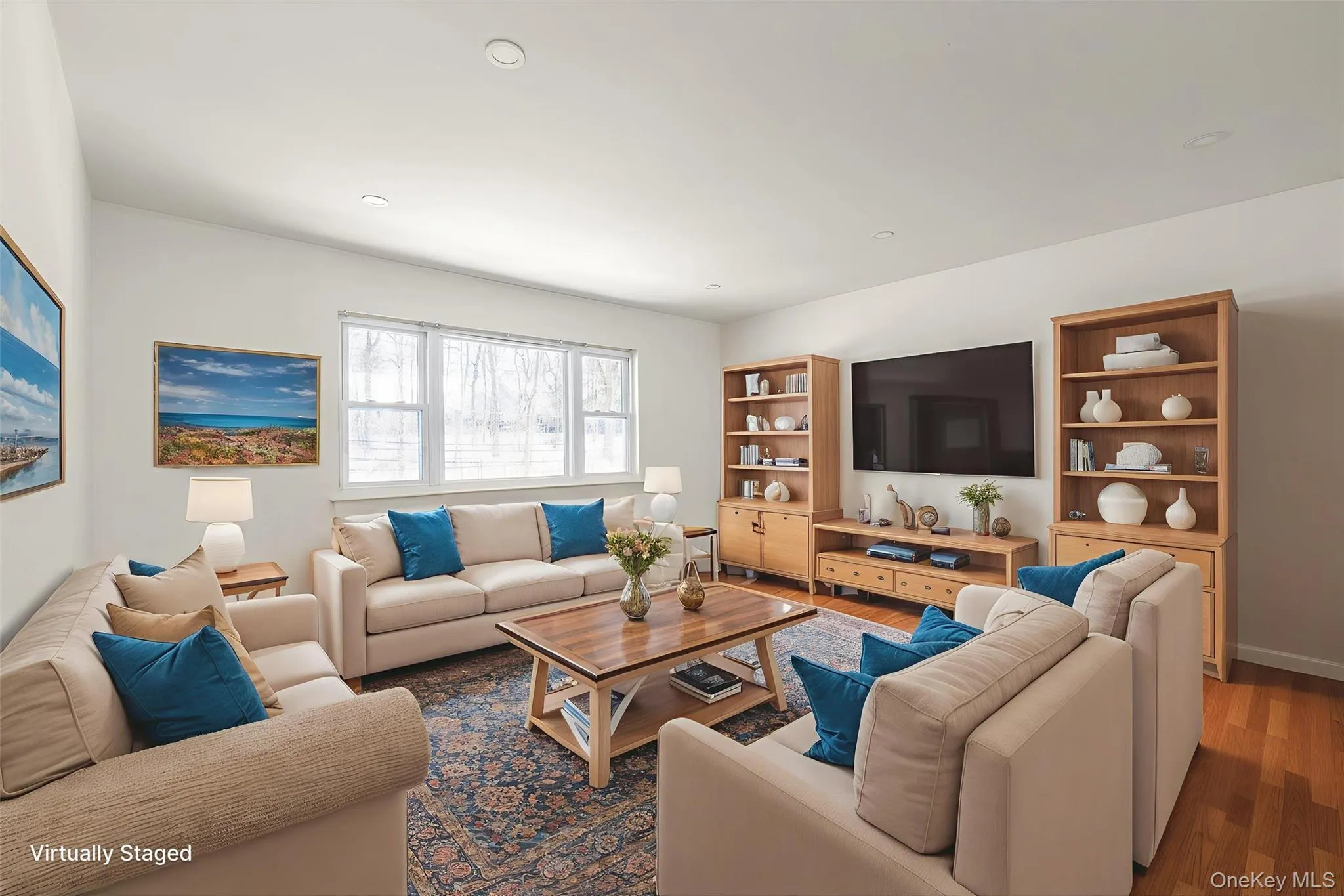 Upstairs living room Upstairs living room