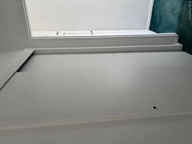 209-10 41 Avenue, New York, NY, 3 Rooms Rooms,1 BathroomBathrooms,Residential,For Rent,41,0,957975 209-10 41 Avenue, New York, NY, 3 Rooms Rooms,1 BathroomBathrooms,Residential,For Rent,41,0,957975