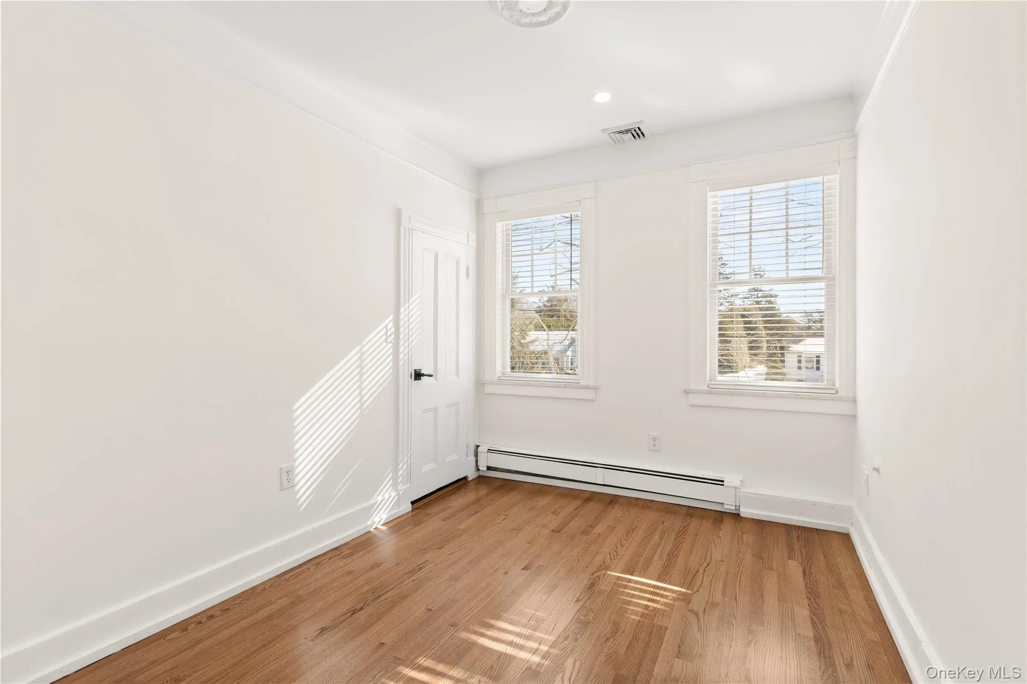 3475 Oaklawn Avenue, Southold, NY, 3 Bedrooms Bedrooms, 10 Rooms Rooms,1 BathroomBathrooms,Residential,For Rent,Oaklawn,0,957993 3475 Oaklawn Avenue, Southold, NY, 3 Bedrooms Bedrooms, 10 Rooms Rooms,1 BathroomBathrooms,Residential,For Rent,Oaklawn,0,957993
