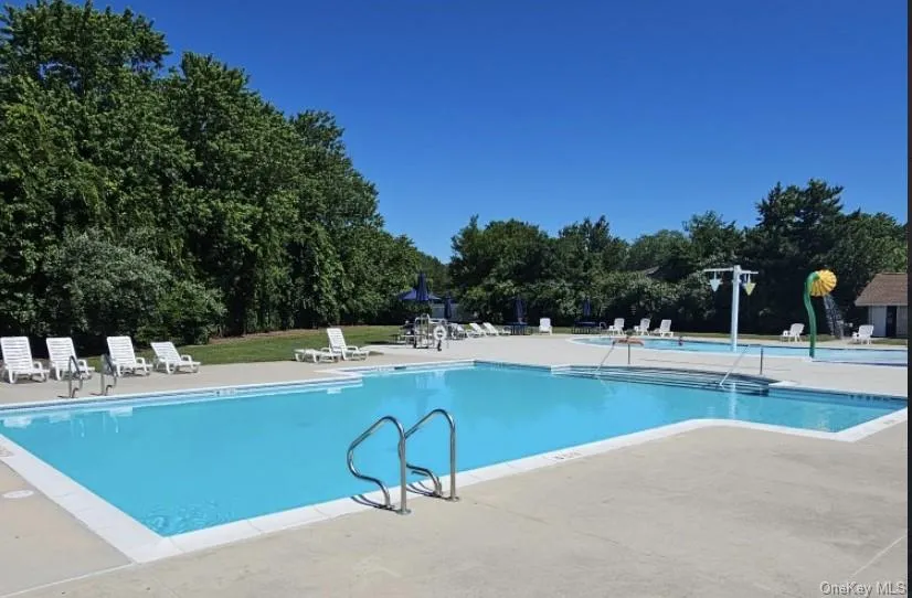 23 Sierra Court, Brookhaven, NY, 1 Bedroom Bedrooms, 3 Rooms Rooms,1 BathroomBathrooms,Residential Lease,For Rent,Sierra,0,958054 23 Sierra Court, Brookhaven, NY, 1 Bedroom Bedrooms, 3 Rooms Rooms,1 BathroomBathrooms,Residential Lease,For Rent,Sierra,0,958054