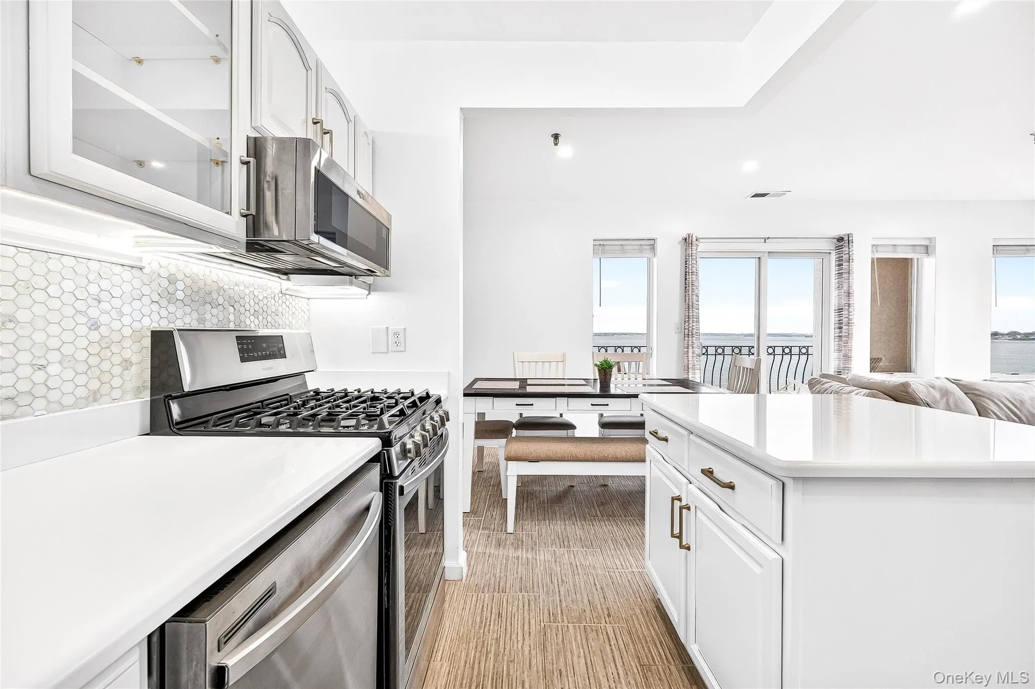 kitchen breakfast bar/island, water views of Throggs Neck bay. kitchen breakfast bar/island, water views of Throggs Neck bay.