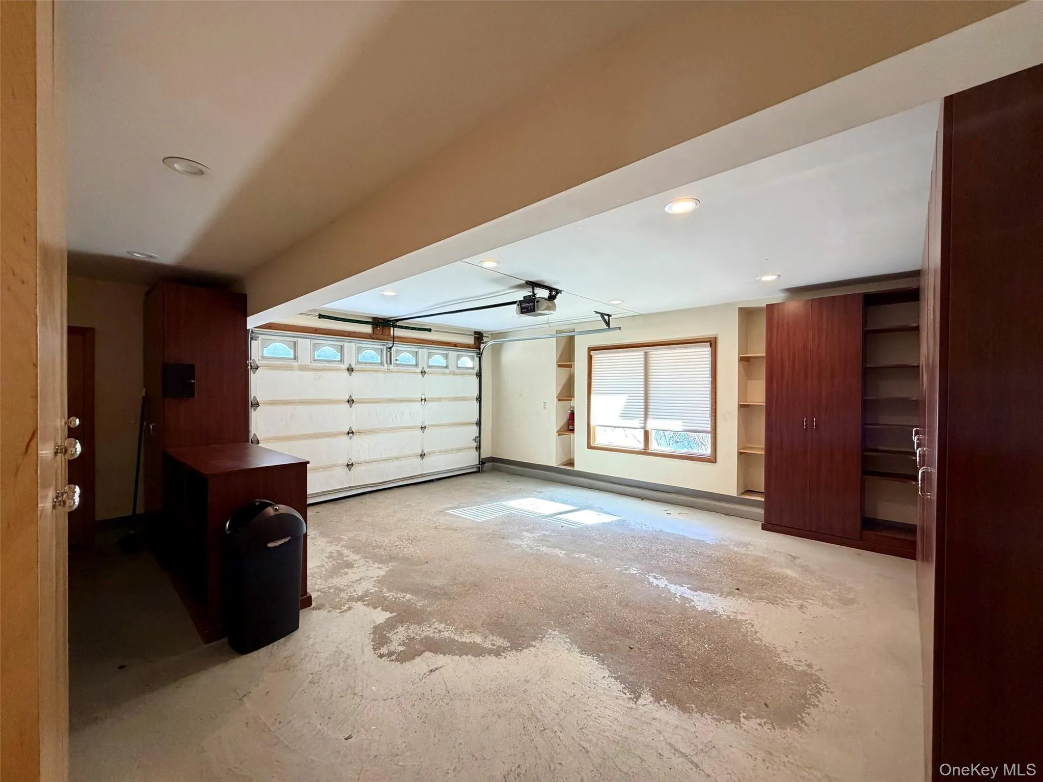 5 Glen Hill Court, Huntington, NY, 5 Bedrooms Bedrooms, 11 Rooms Rooms,4 BathroomsBathrooms,Residential Lease,For Rent,Glen Hill,0,958073 5 Glen Hill Court, Huntington, NY, 5 Bedrooms Bedrooms, 11 Rooms Rooms,4 BathroomsBathrooms,Residential Lease,For Rent,Glen Hill,0,958073