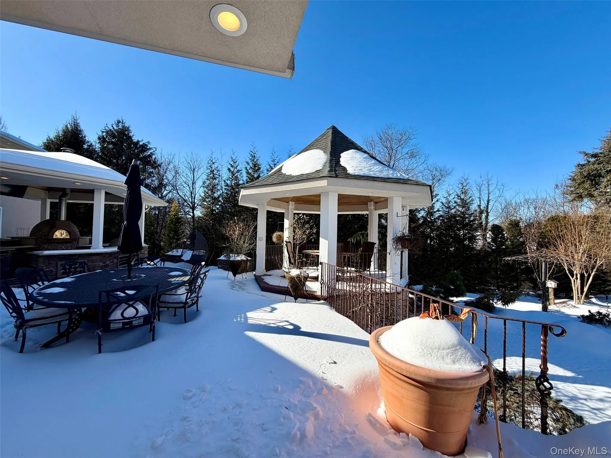 5 Glen Hill Court, Huntington, NY, 5 Bedrooms Bedrooms, 11 Rooms Rooms,4 BathroomsBathrooms,Residential Lease,For Rent,Glen Hill,0,958073 5 Glen Hill Court, Huntington, NY, 5 Bedrooms Bedrooms, 11 Rooms Rooms,4 BathroomsBathrooms,Residential Lease,For Rent,Glen Hill,0,958073