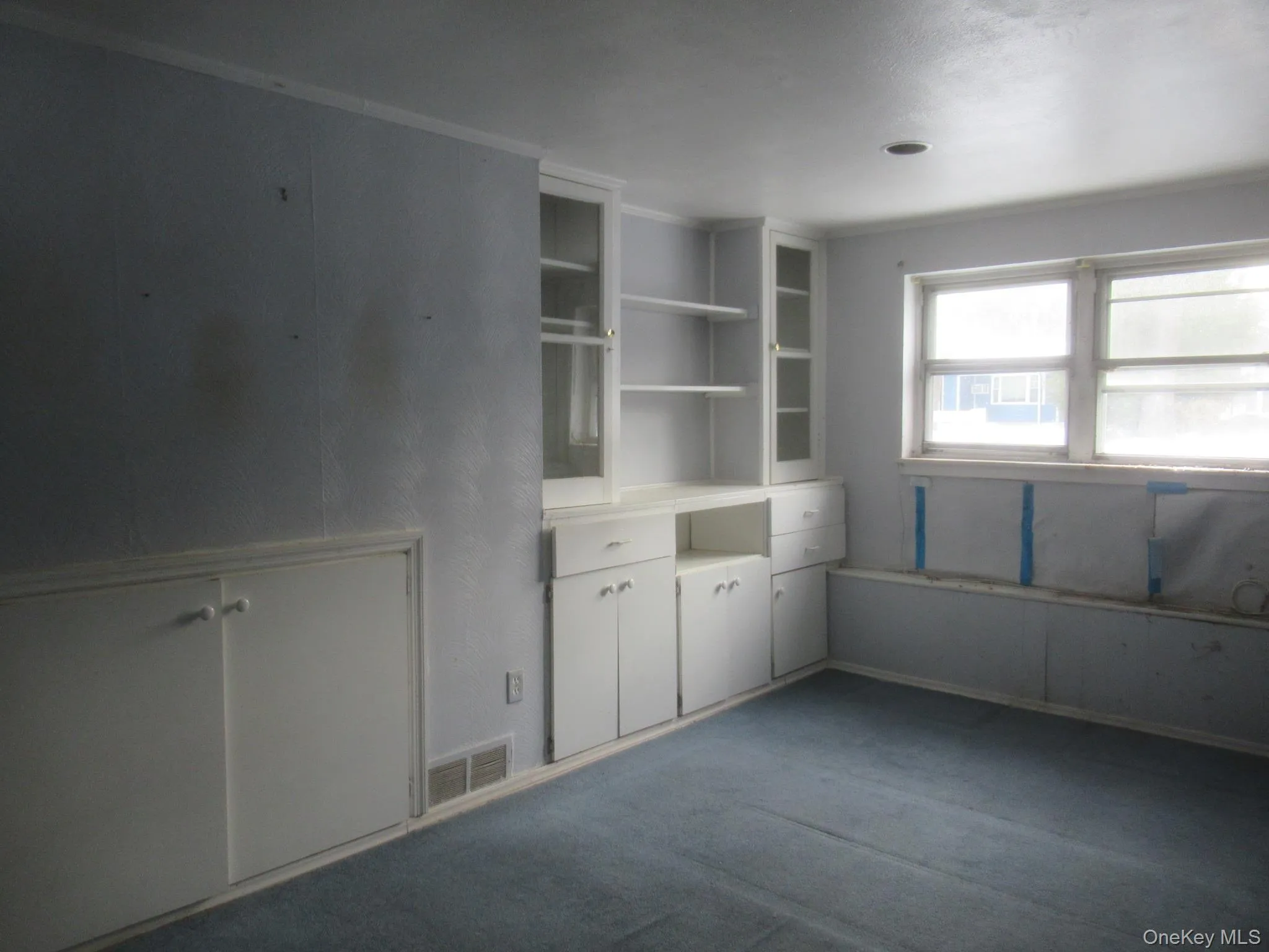 10 Lori Street, Poughkeepsie (town), NY, 4 Bedrooms Bedrooms, 6 Rooms Rooms,1 BathroomBathrooms,Residential,For Rent,Lori,0,958078 10 Lori Street, Poughkeepsie (town), NY, 4 Bedrooms Bedrooms, 6 Rooms Rooms,1 BathroomBathrooms,Residential,For Rent,Lori,0,958078