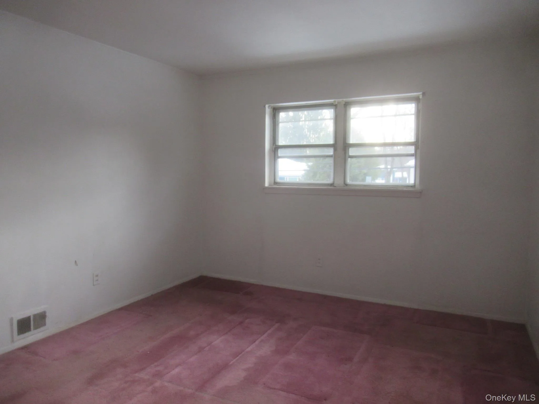 10 Lori Street, Poughkeepsie (town), NY, 4 Bedrooms Bedrooms, 6 Rooms Rooms,1 BathroomBathrooms,Residential,For Rent,Lori,0,958078 10 Lori Street, Poughkeepsie (town), NY, 4 Bedrooms Bedrooms, 6 Rooms Rooms,1 BathroomBathrooms,Residential,For Rent,Lori,0,958078