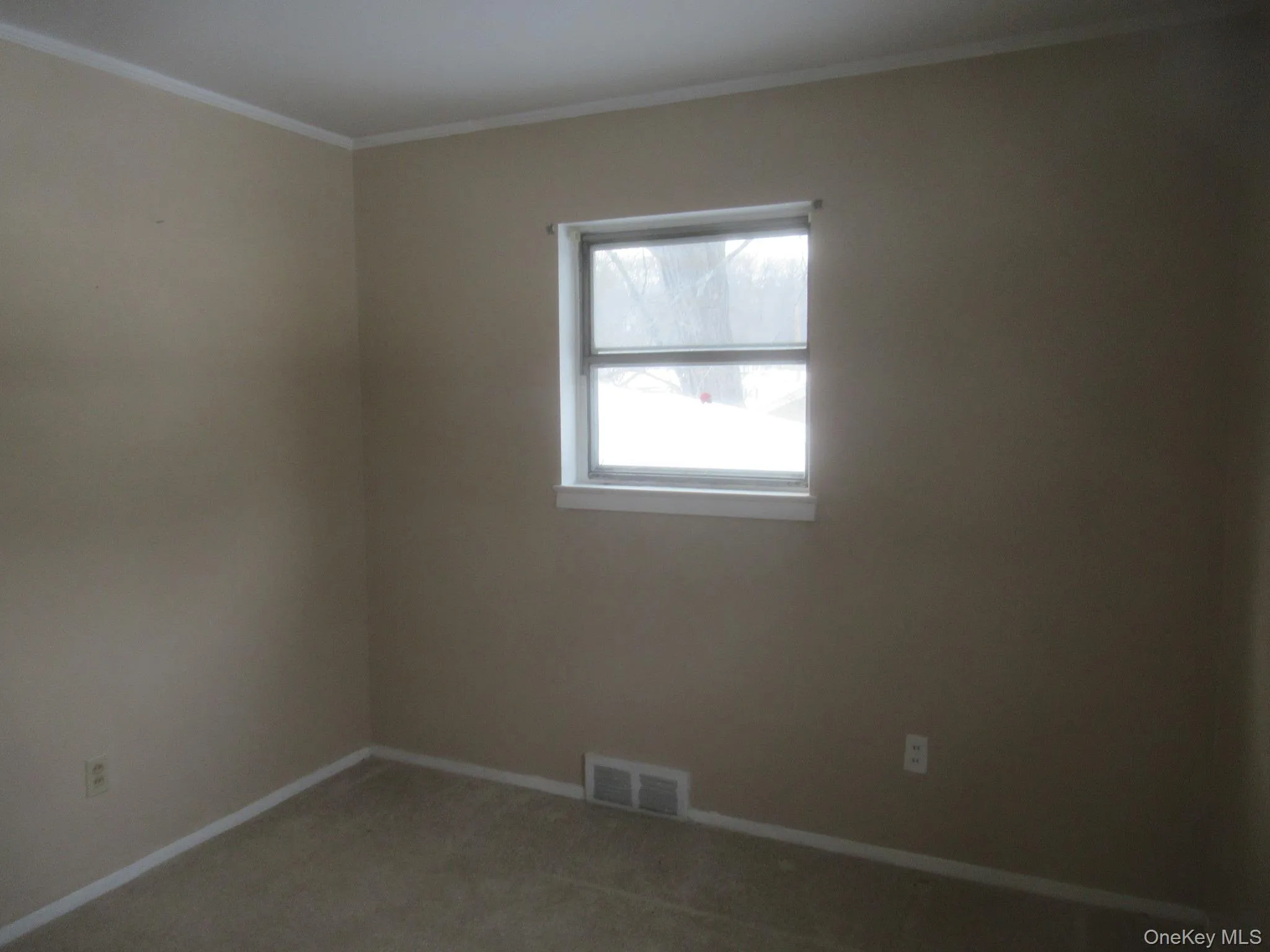10 Lori Street, Poughkeepsie (town), NY, 4 Bedrooms Bedrooms, 6 Rooms Rooms,1 BathroomBathrooms,Residential,For Rent,Lori,0,958078 10 Lori Street, Poughkeepsie (town), NY, 4 Bedrooms Bedrooms, 6 Rooms Rooms,1 BathroomBathrooms,Residential,For Rent,Lori,0,958078
