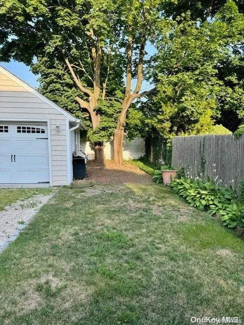 11 Valley Road, Oyster Bay, NY, 4 Bedrooms Bedrooms, 7 Rooms Rooms,2 BathroomsBathrooms,Residential Lease,For Rent,Valley,0,958239 11 Valley Road, Oyster Bay, NY, 4 Bedrooms Bedrooms, 7 Rooms Rooms,2 BathroomsBathrooms,Residential Lease,For Rent,Valley,0,958239