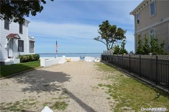 11 Valley Road, Oyster Bay, NY, 4 Bedrooms Bedrooms, 7 Rooms Rooms,2 BathroomsBathrooms,Residential Lease,For Rent,Valley,0,958239 11 Valley Road, Oyster Bay, NY, 4 Bedrooms Bedrooms, 7 Rooms Rooms,2 BathroomsBathrooms,Residential Lease,For Rent,Valley,0,958239