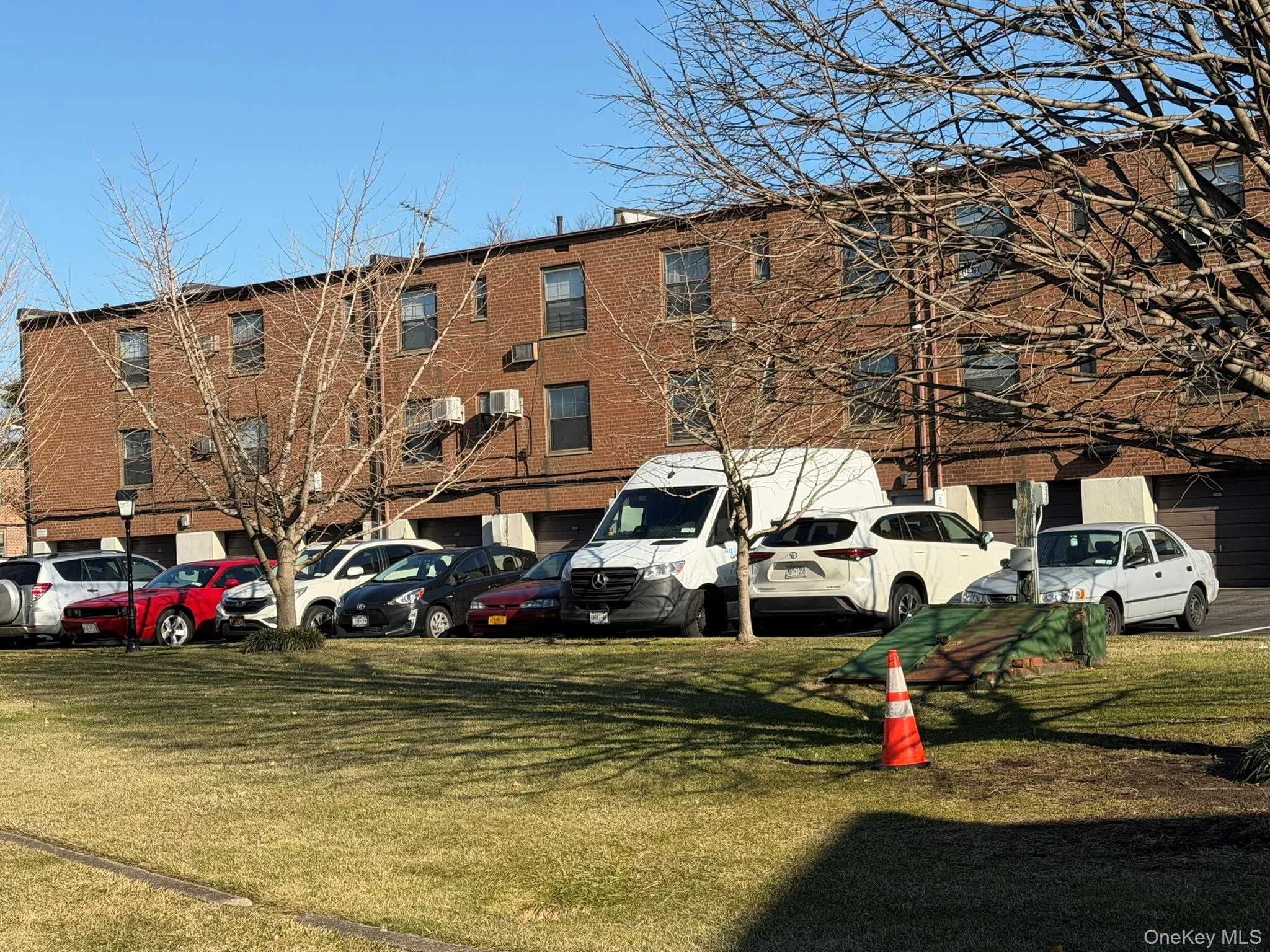 70-43 Park Drive East B, New York, NY, 2 Bedrooms Bedrooms, 3 Rooms Rooms,1 BathroomBathrooms,Residential Sale,For Rent,B,0,958250 70-43 Park Drive East B, New York, NY, 2 Bedrooms Bedrooms, 3 Rooms Rooms,1 BathroomBathrooms,Residential Sale,For Rent,B,0,958250