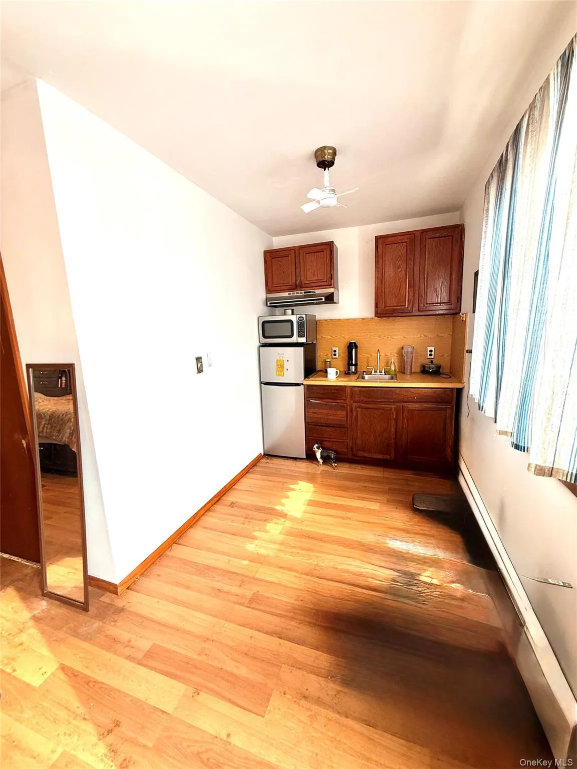 22 Blue Point Road, Brookhaven, NY, 3 Bedrooms Bedrooms, 9 Rooms Rooms,2 BathroomsBathrooms,Residential,For Rent,Blue Point,0,958272 22 Blue Point Road, Brookhaven, NY, 3 Bedrooms Bedrooms, 9 Rooms Rooms,2 BathroomsBathrooms,Residential,For Rent,Blue Point,0,958272